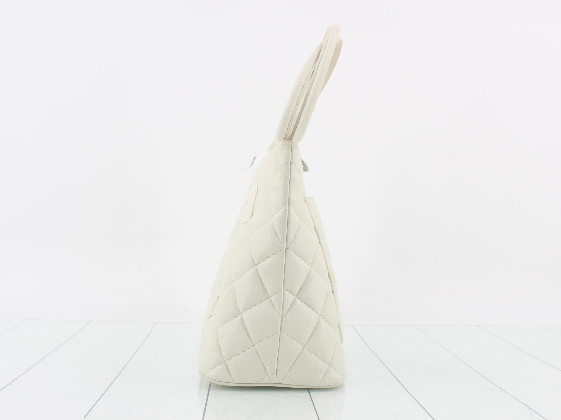 Reissue tote bag — view 3