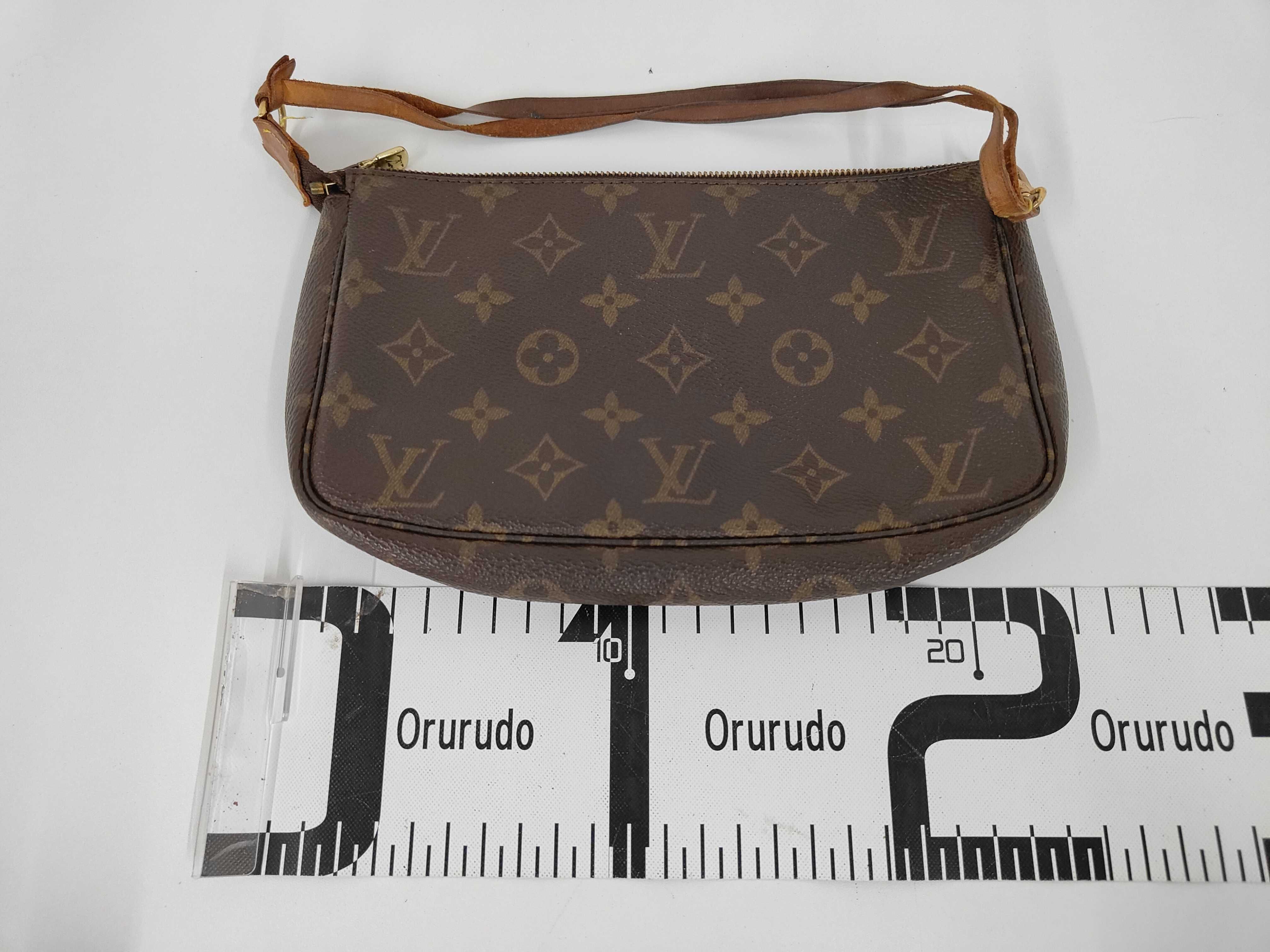 Monogram Louis Vuitton Pochette Accessoires M51980 AR1919 Monogram Pouch — view 2