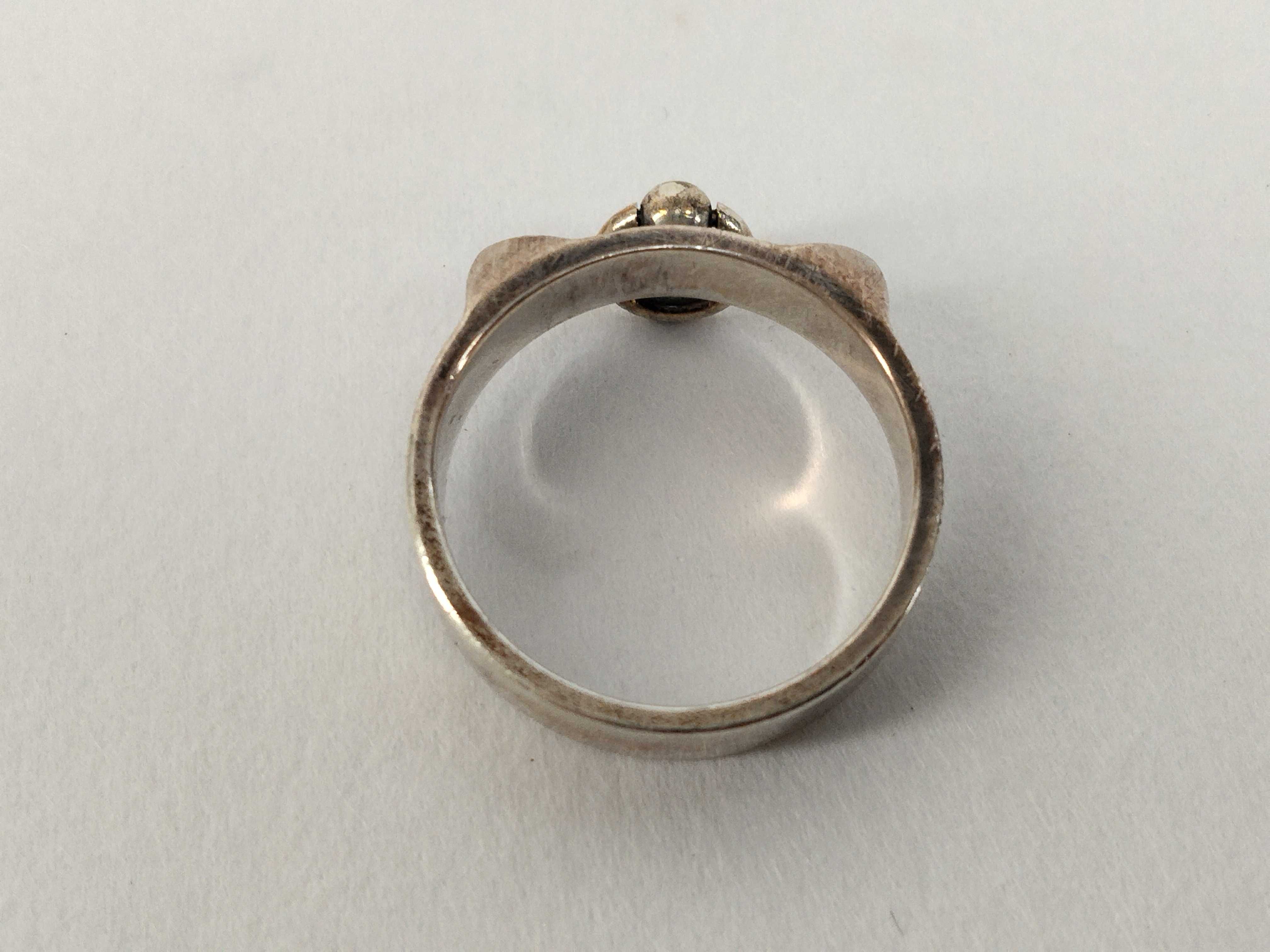 ring — view 4