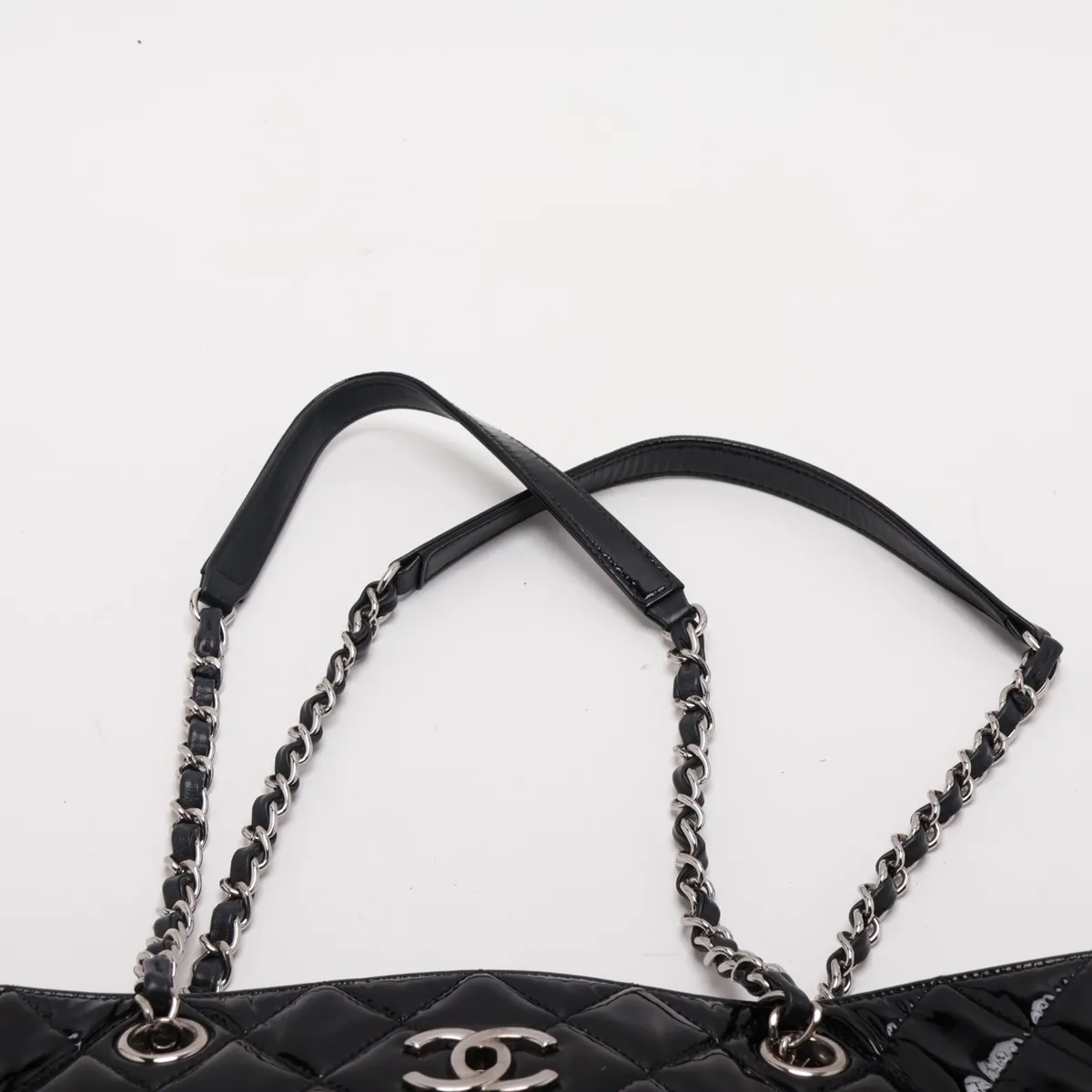 Matelassé Patent Leather Chain Tote Bag, Black, Silver Hardware, Item Number 21957265 (Serial Number 21) — view 6