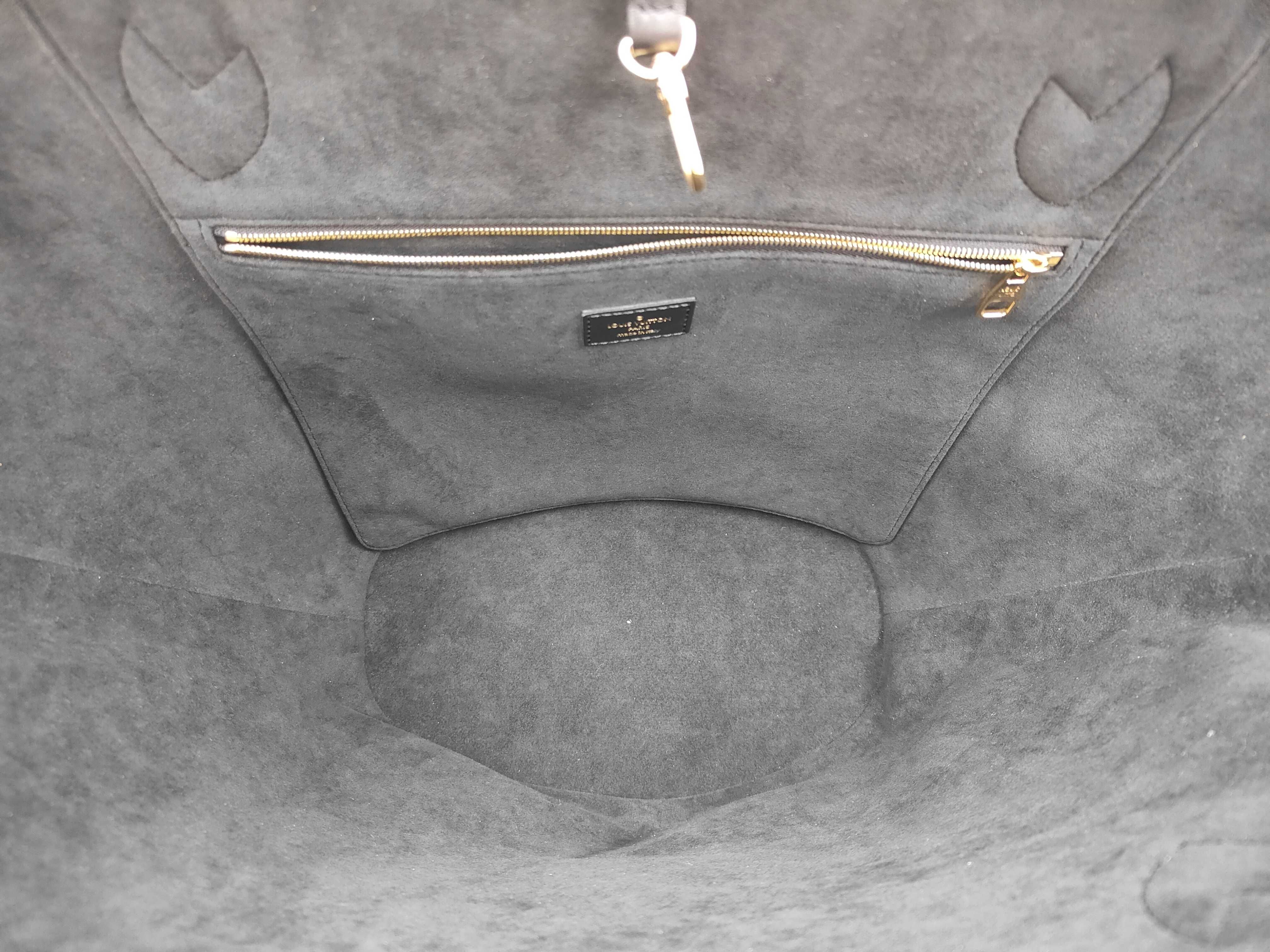 LV Logo Saint Jacques M59808 Bag — view 8