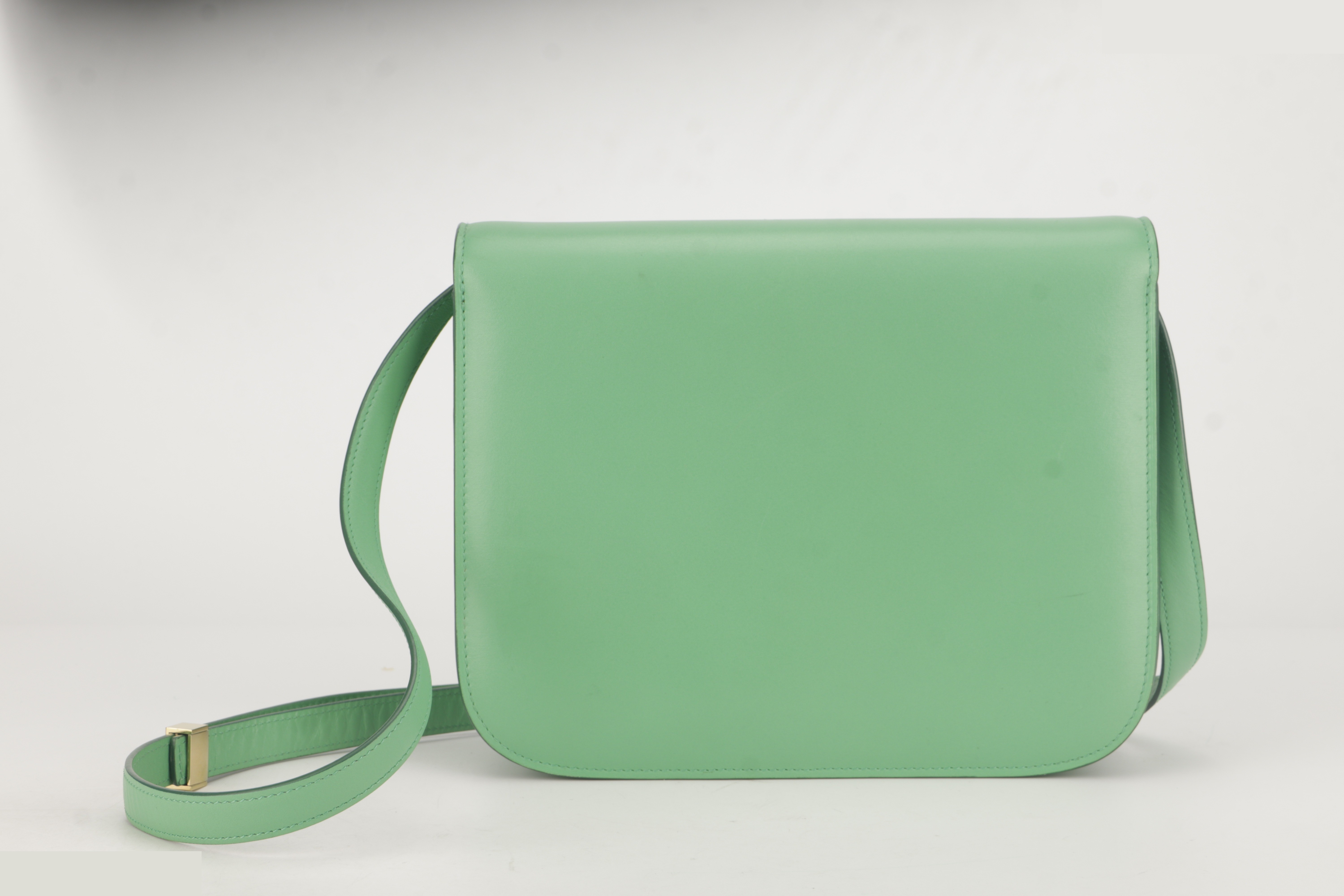 GREEN GOATSKIN MEDIUM FLAP BAG GHW — view 2