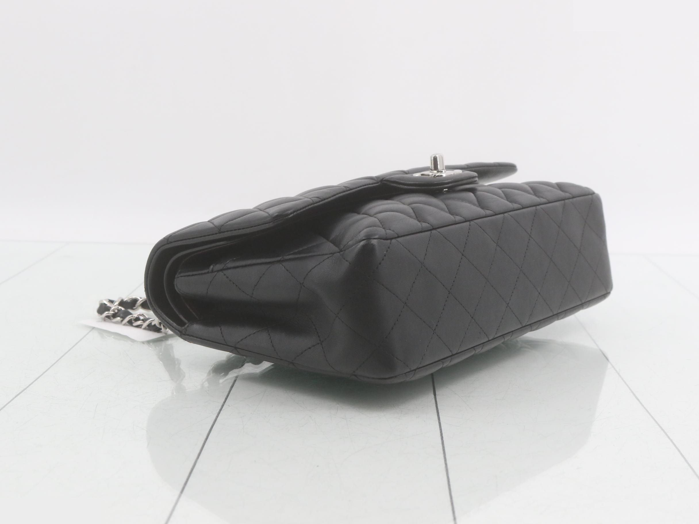 Matelassé Chain Shoulder Bag — view 5