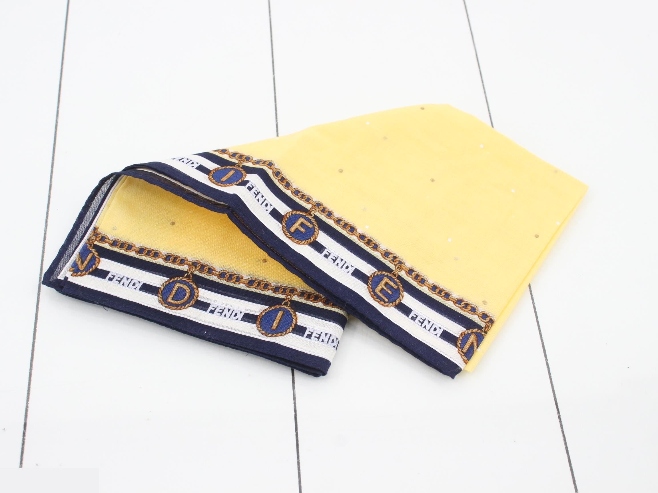 Unused Zucca scarf — view 3