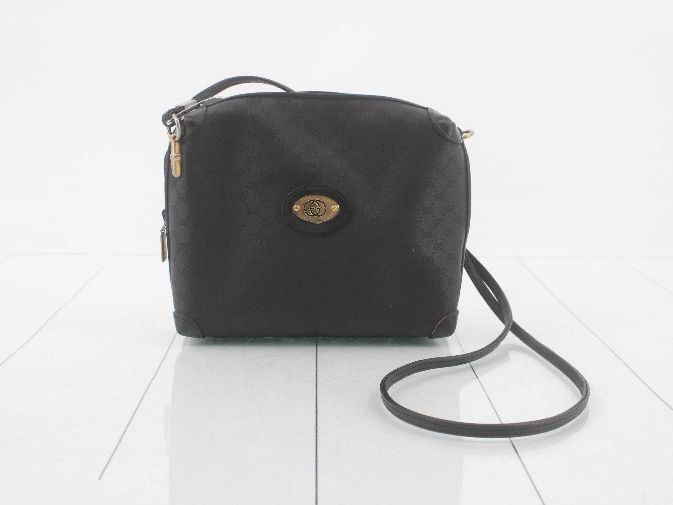 Old Gucci Micro GG (Bag) - Shoulder Bag