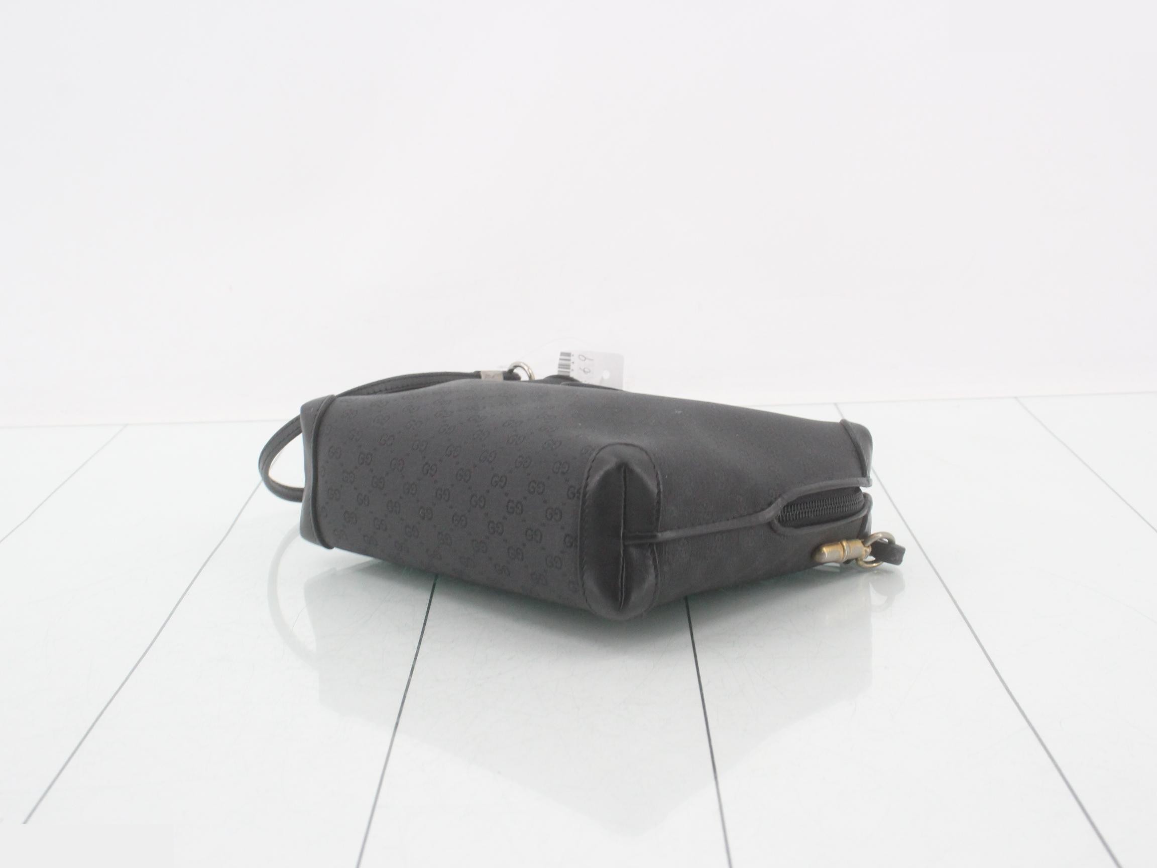 Old Gucci Micro GG (Bag) - Shoulder Bag — view 6