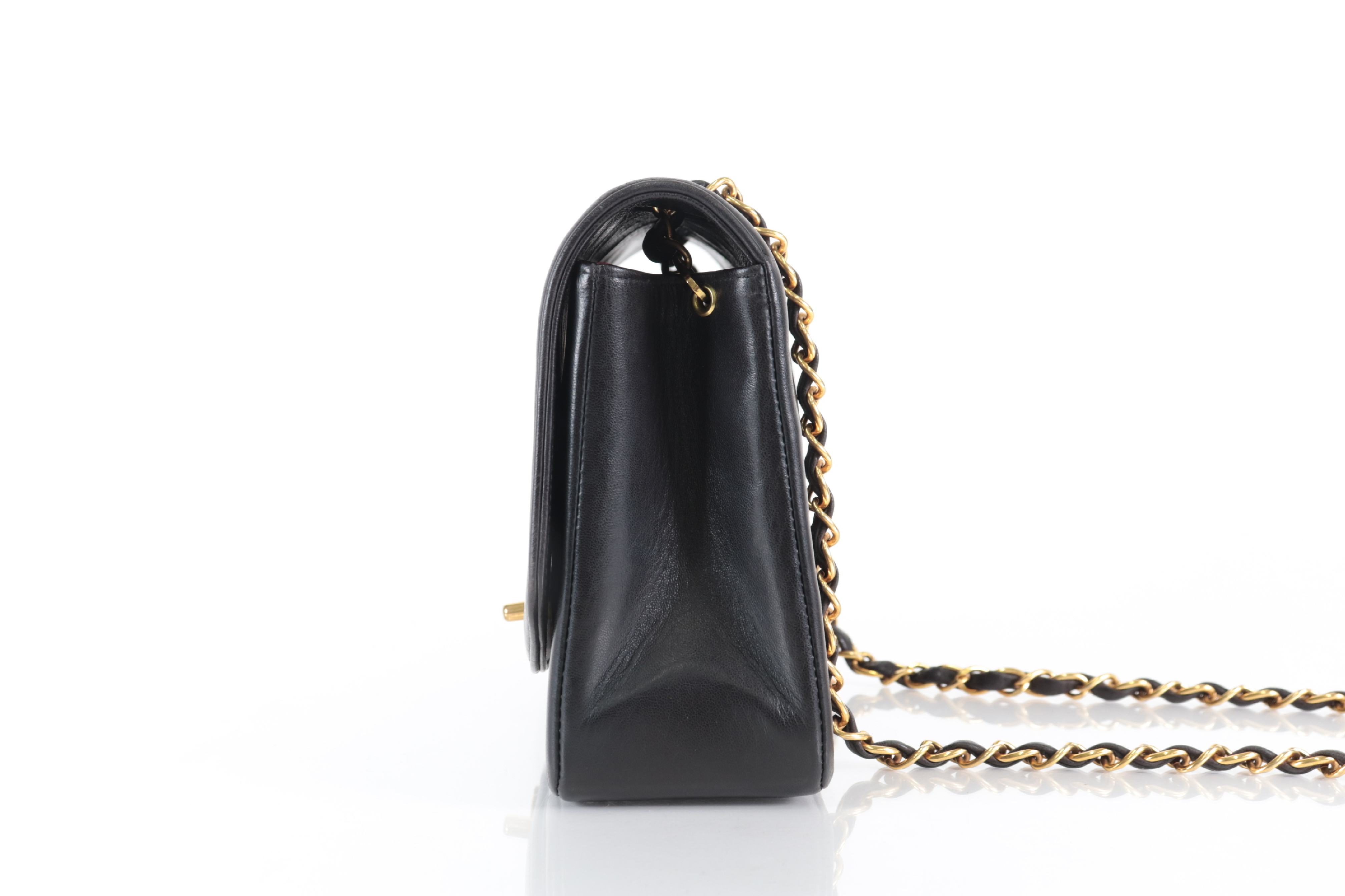 Diana 25 Lambskin Chain Shoulder Bag (Serial No. 2) — view 5