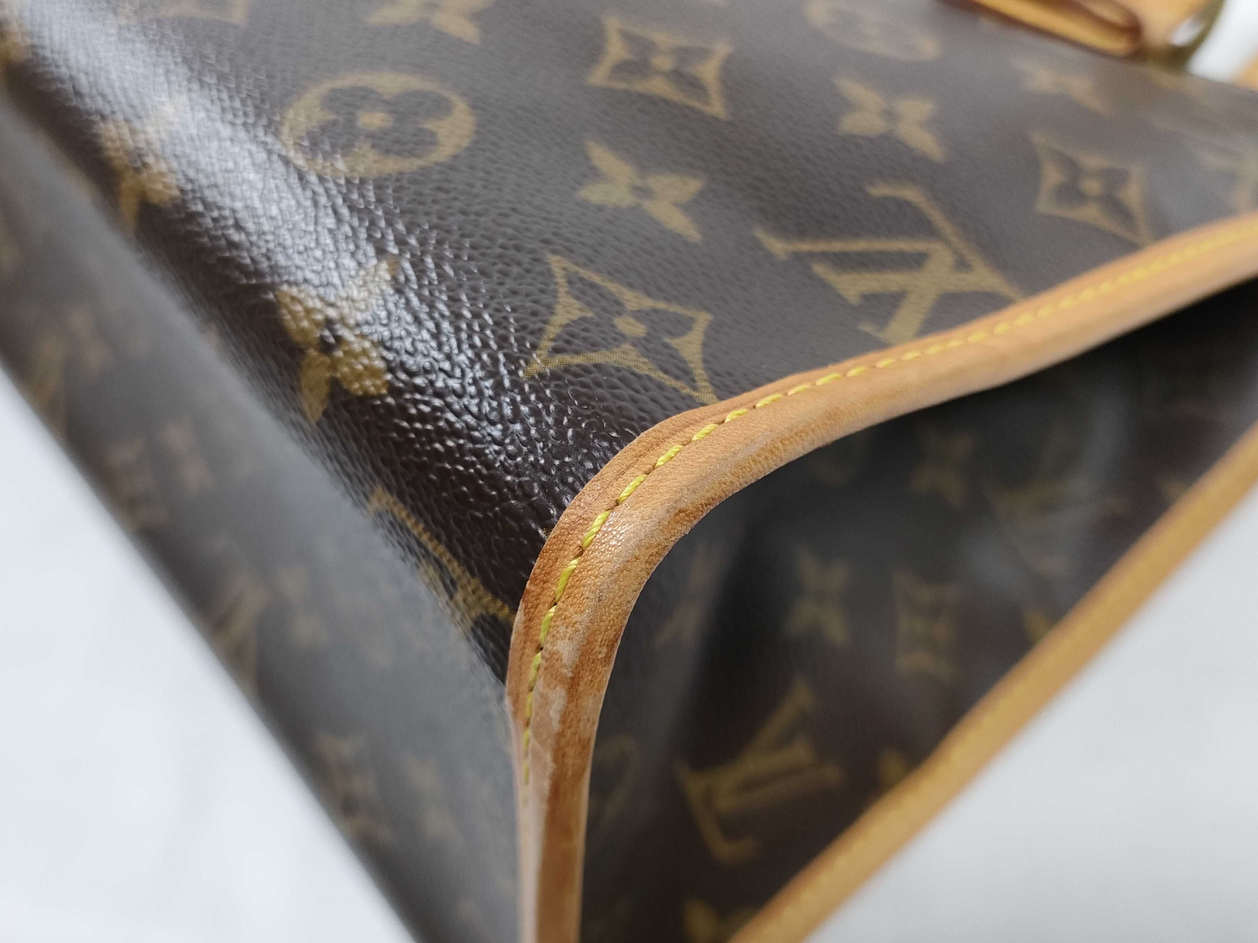 Monogram Louis Vuitton Popincourt Shoulder Bag — view 9