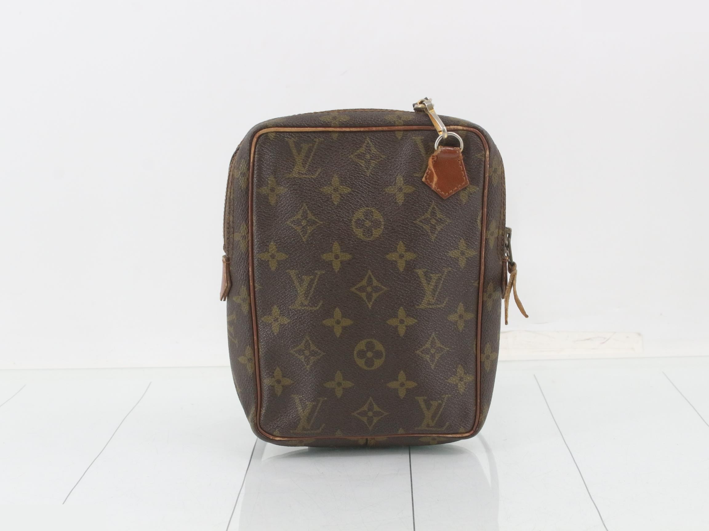 handbag, monogram — view 2