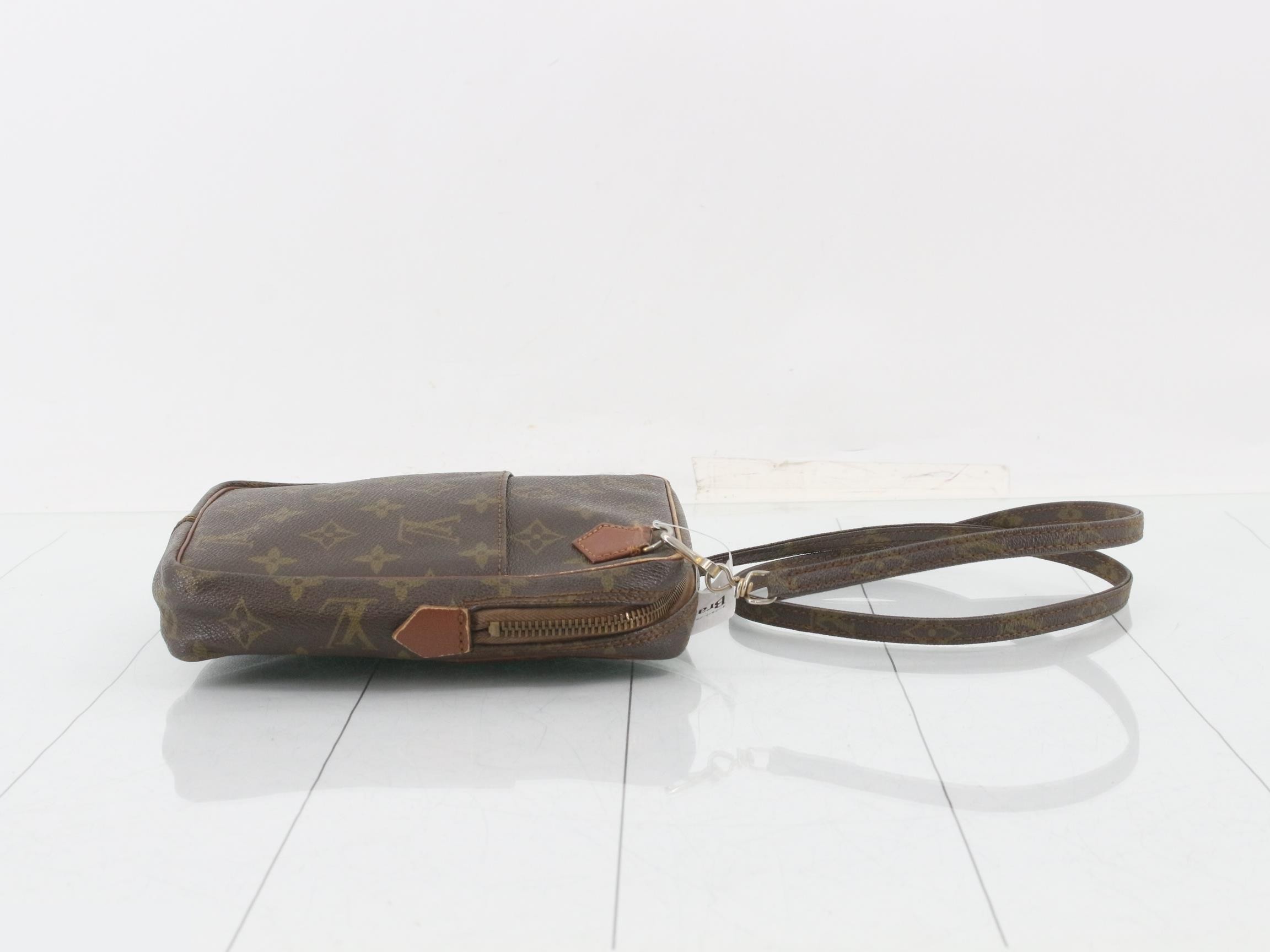 handbag, monogram — view 3