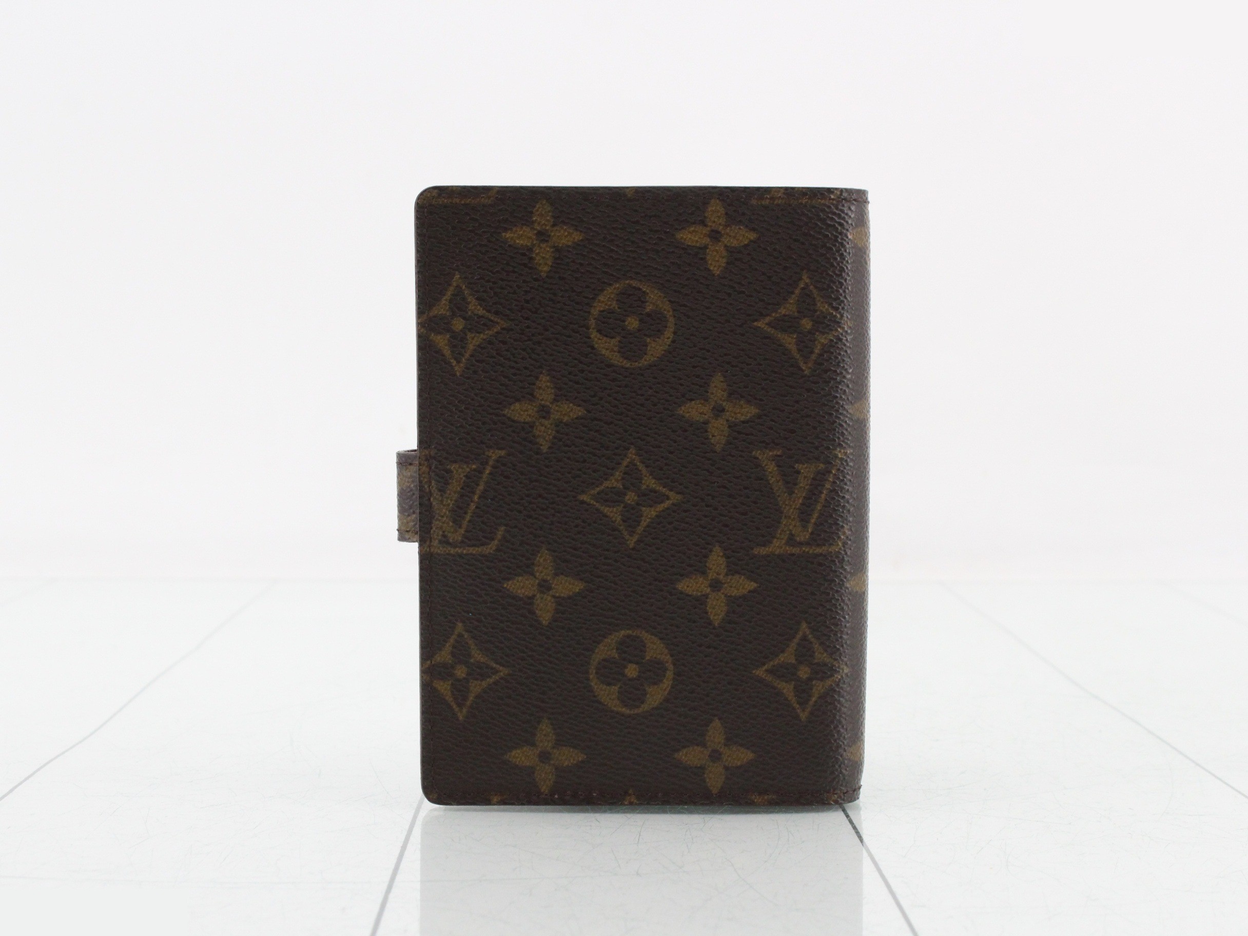 R20005 LV Monogram Agenda PM — view 2