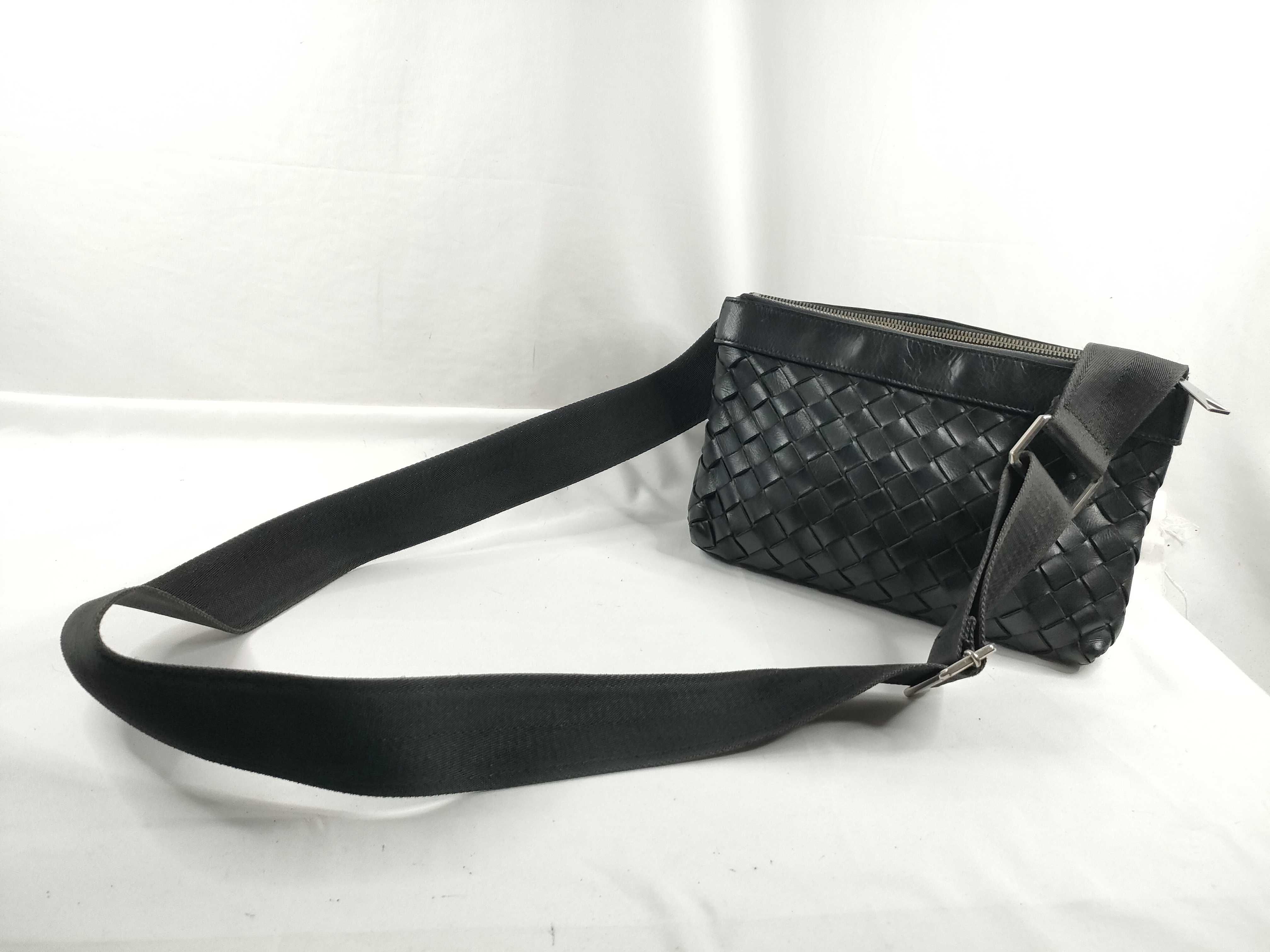 Intrecciato Shoulder Bag, Bottega Veneta Intrecciato Duo Black Body Bag — view 6