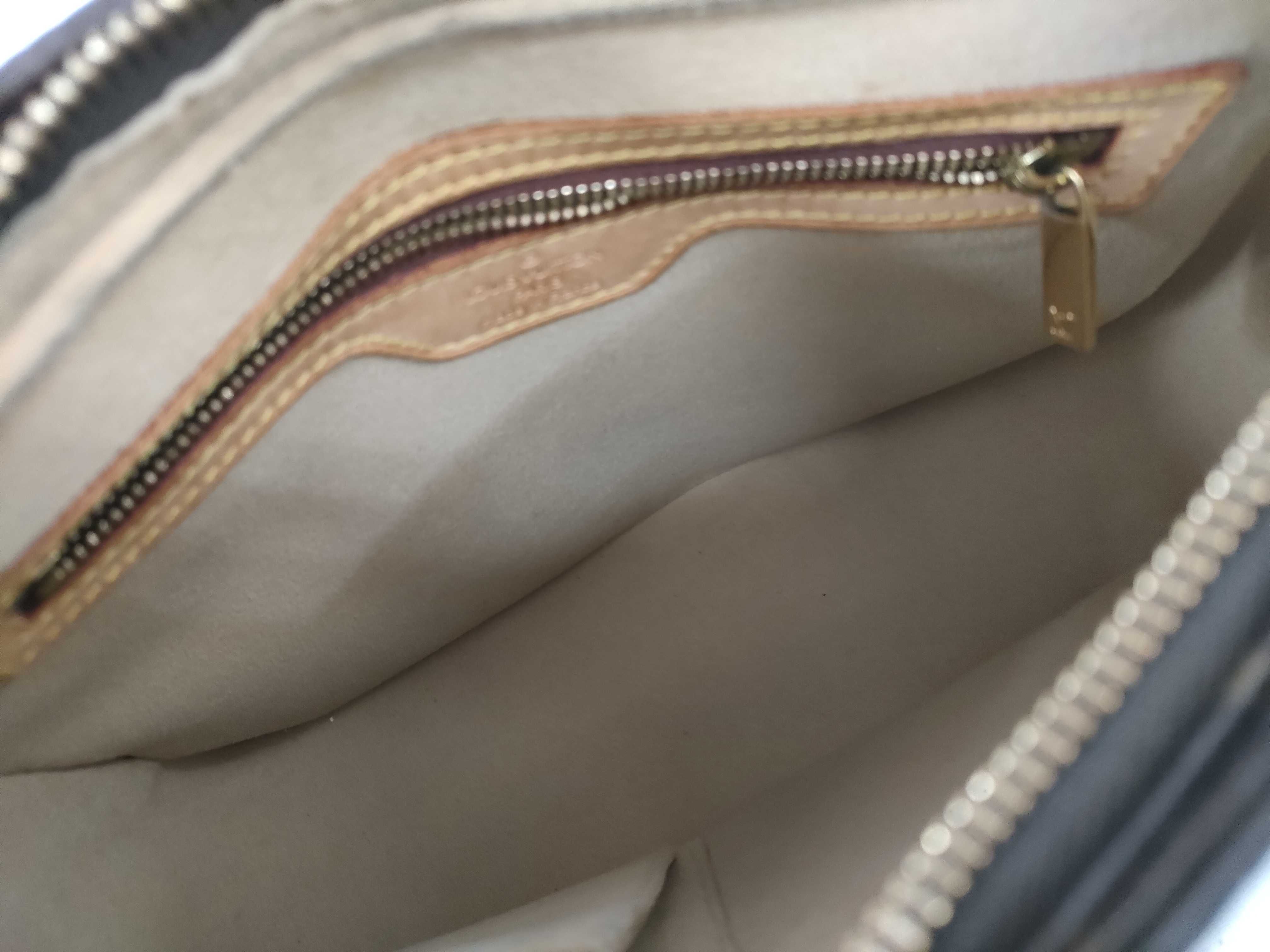 Monogram LV Monogram Looping MM M51146 FL0043 Handbag — view 9