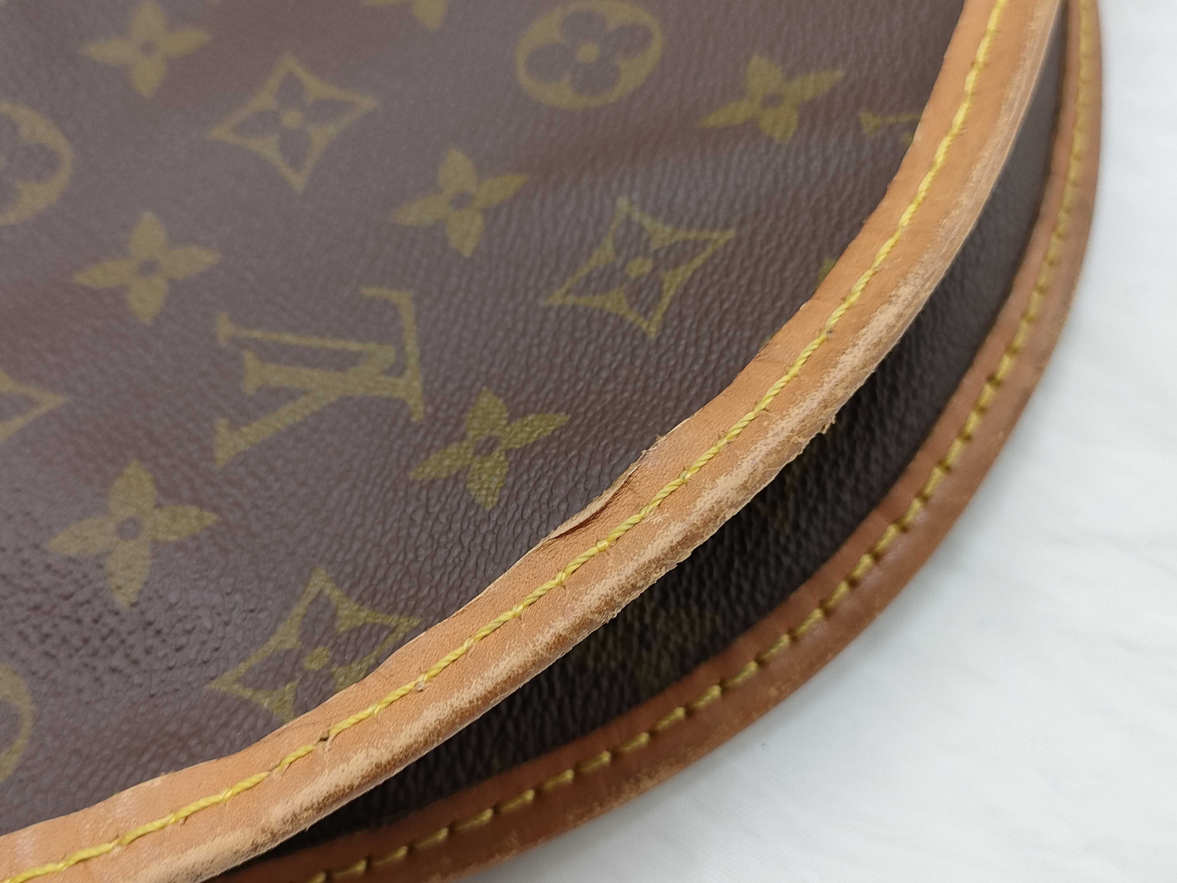 Monogram Louis Vuitton M23452 Garment Case Bag — view 4