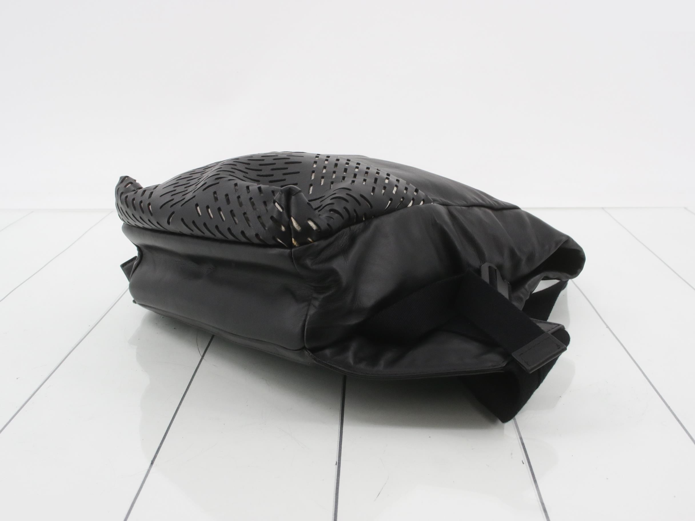 578540 Leather punching body bag black — view 6