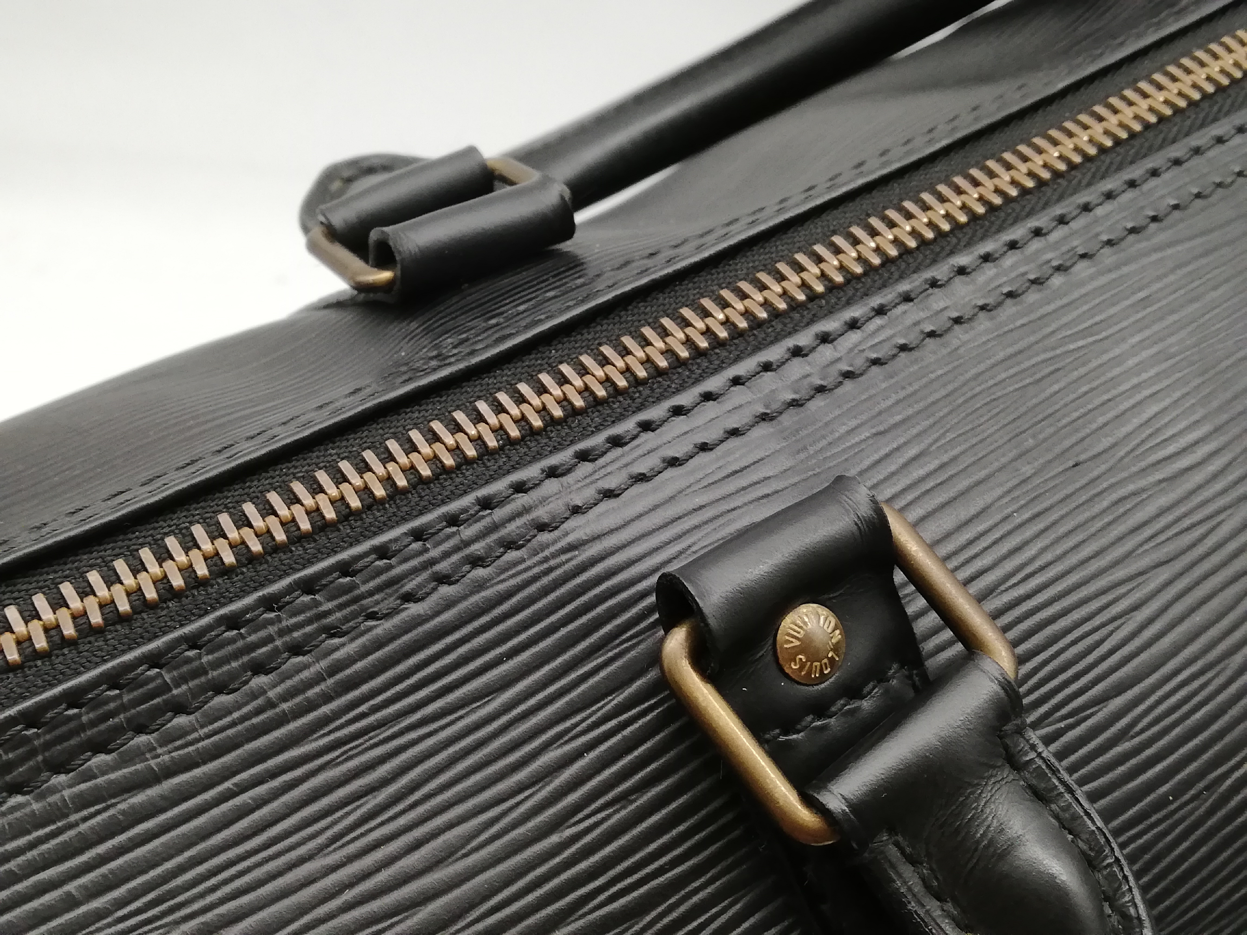 Epi Keepall 50 M42962 Noir Boston Bag — view 7