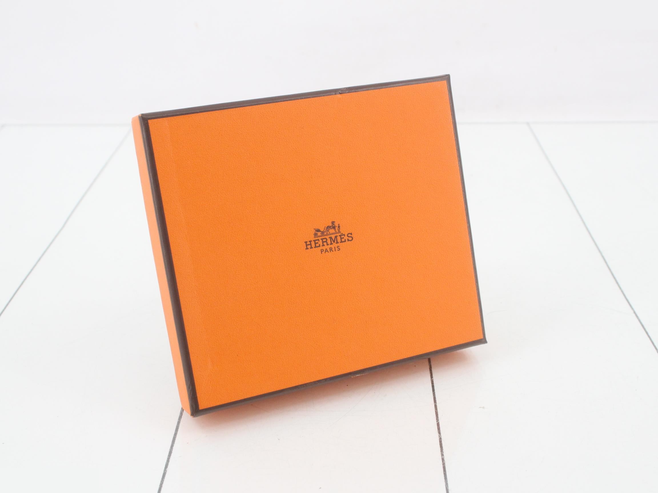 Azap Compact Silk In Veau Epsom Etoupe Mini Wallet (D Stamp) — view 5