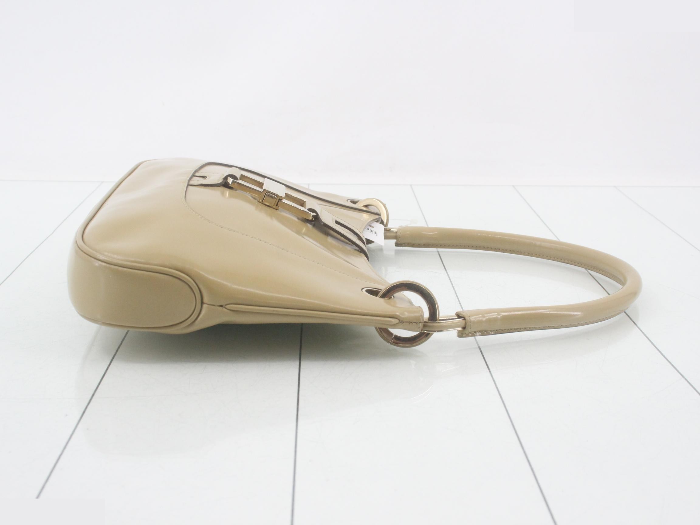 One-shoulder bag, calf leather, beige — view 3
