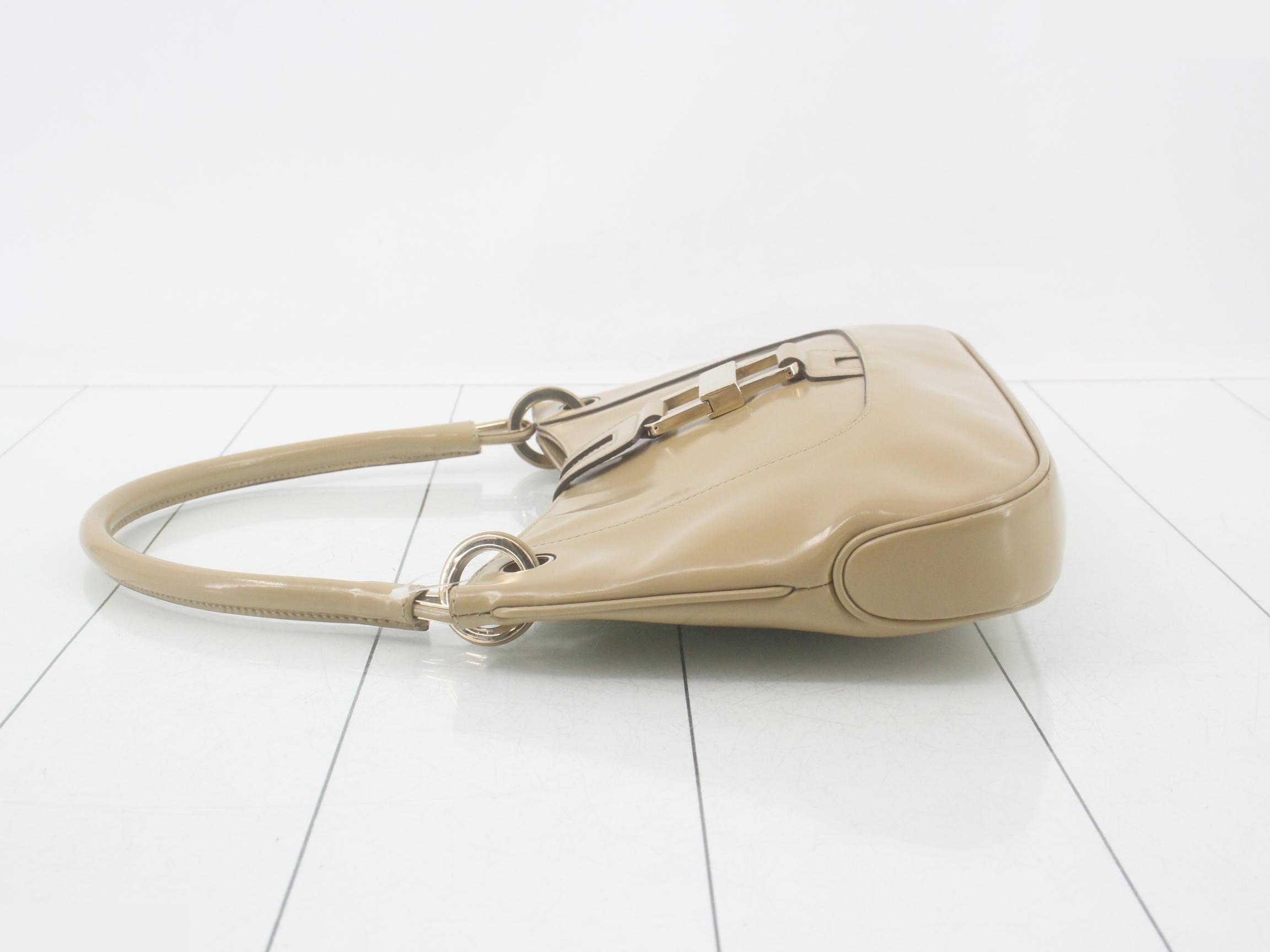 One-shoulder bag, calf leather, beige — view 4