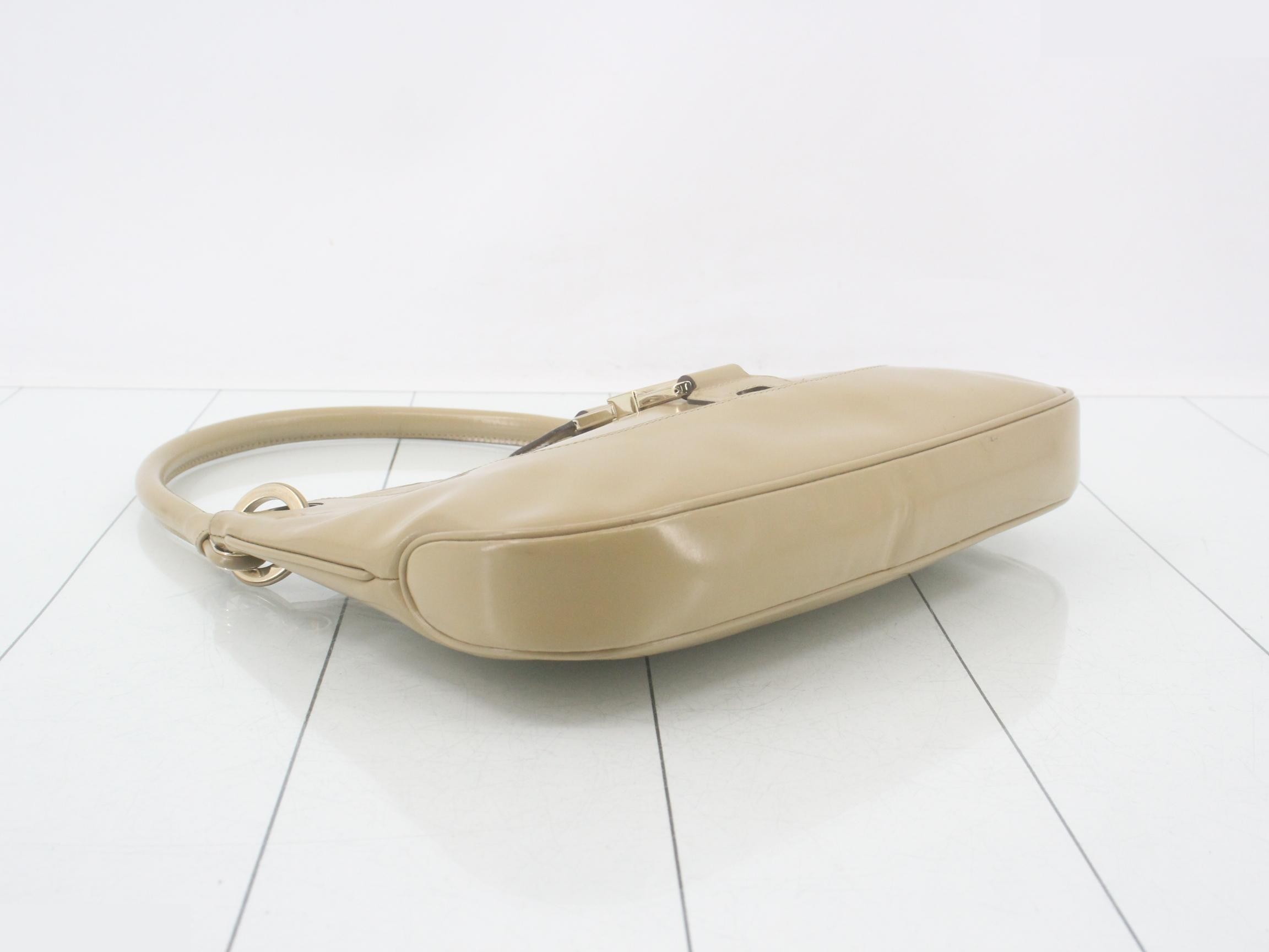 One-shoulder bag, calf leather, beige — view 5