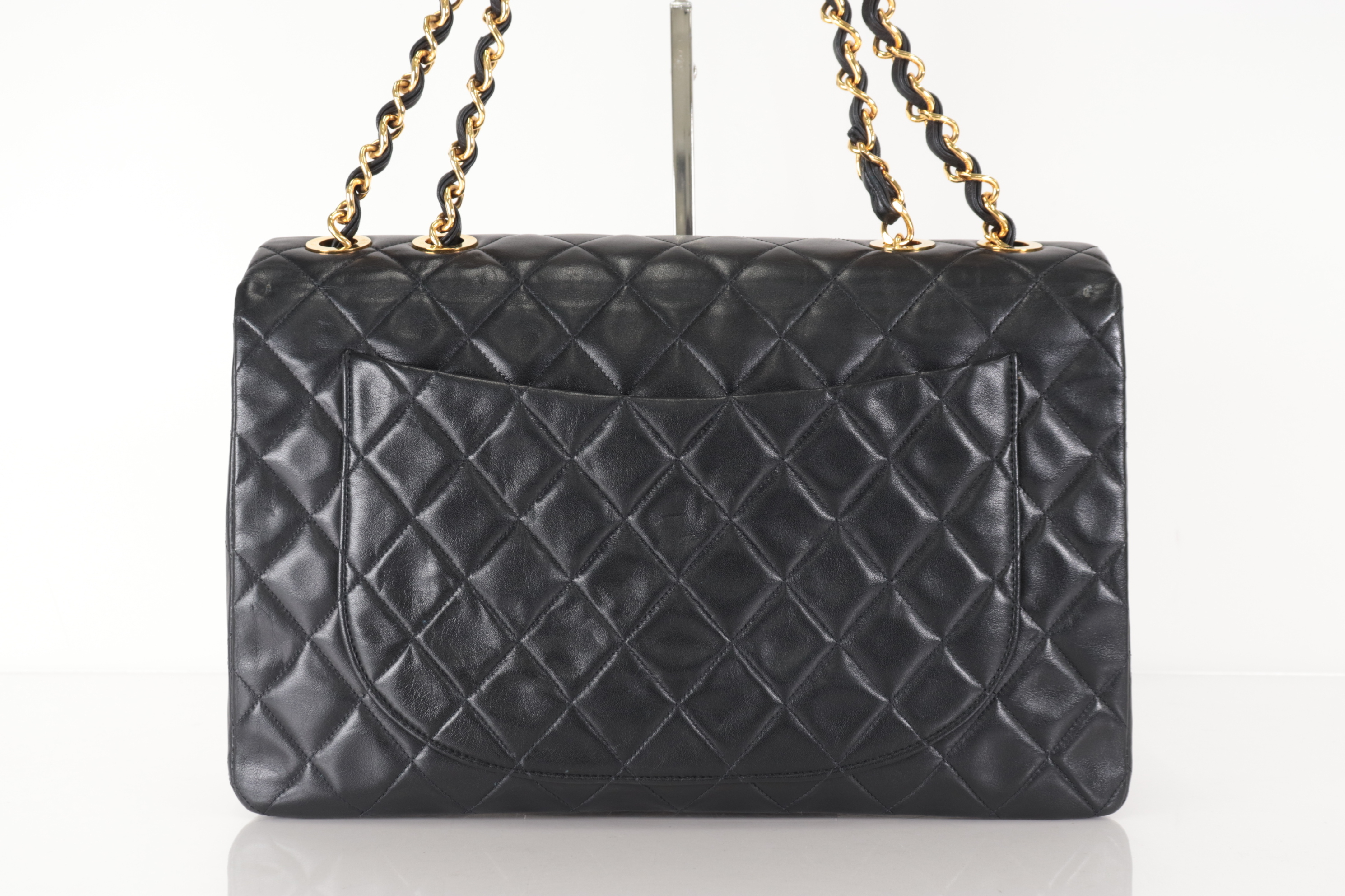 Large Mat Lamb Chain Shoulder Bag (Series 2) — view 3