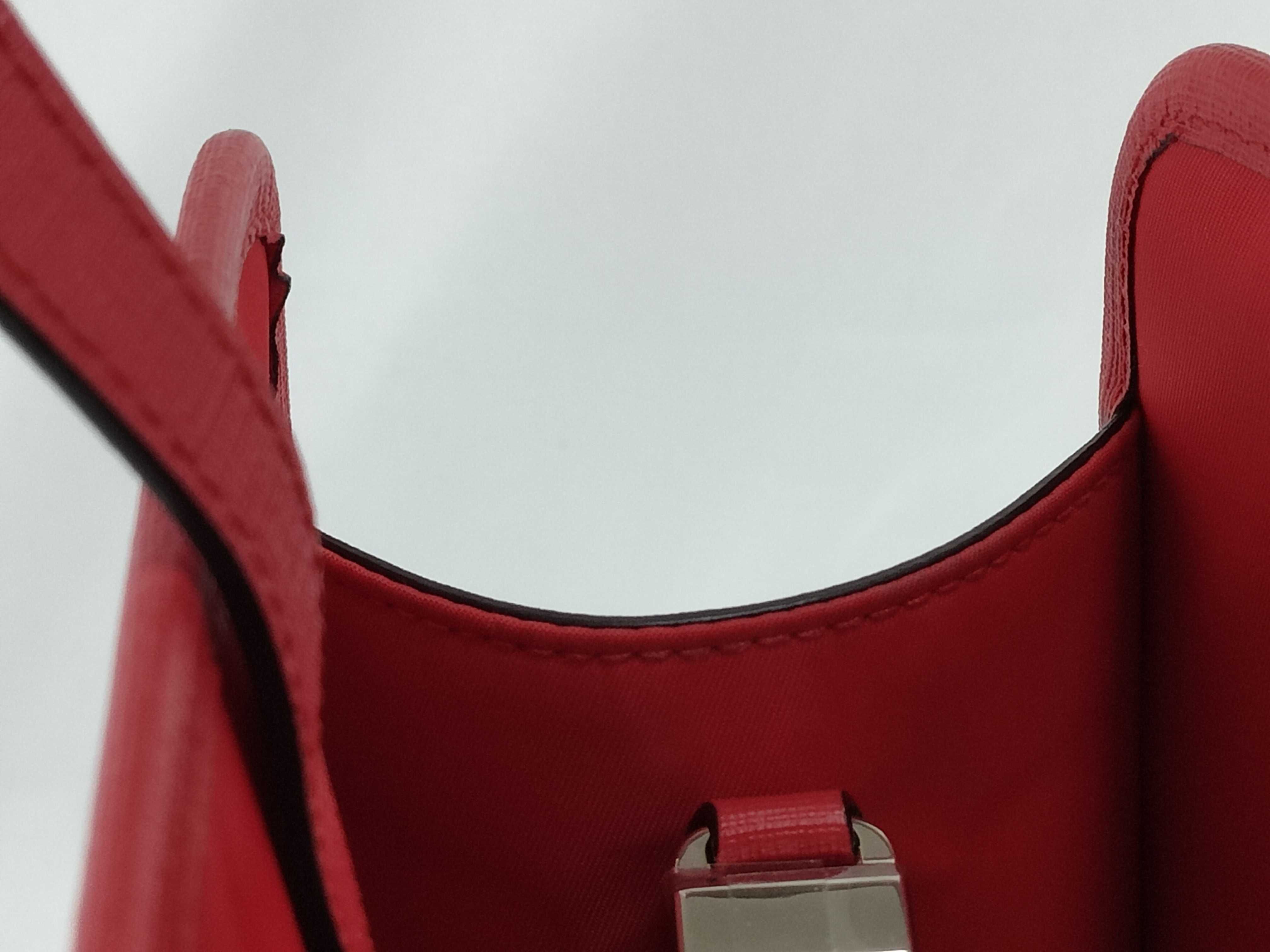 GG Gucci Higuchi Yuko Tote Bag GG Supreme 2-Way Bag Red 612992 Tote Bag — view 9