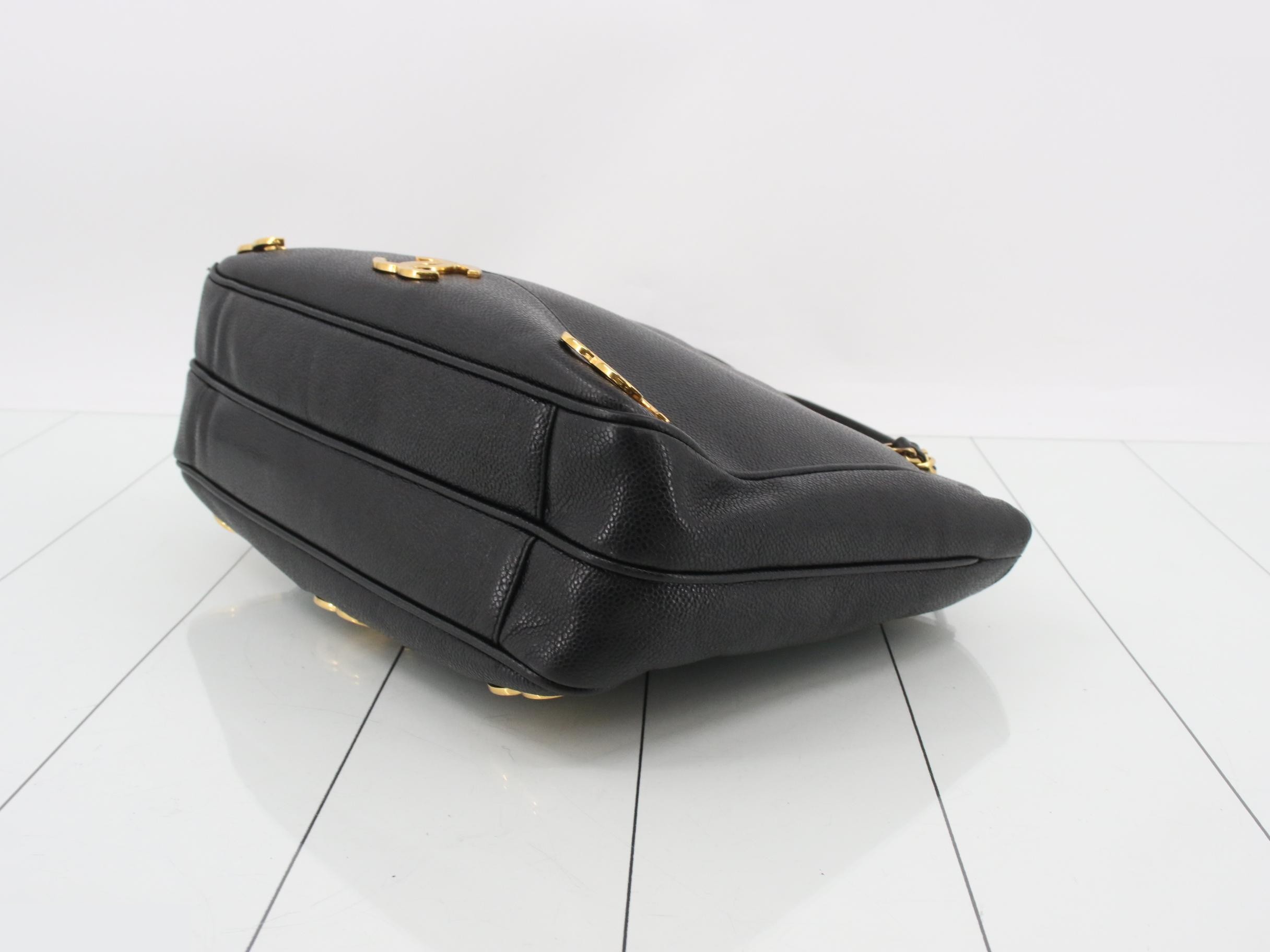 Caviar leather tote bag with chain and Coco Mark logo. — view 6