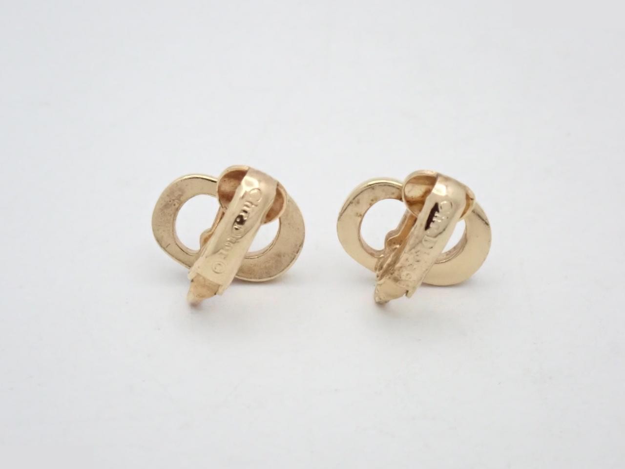 Other lines: Precious metals, earrings, logo, gold. — view 2