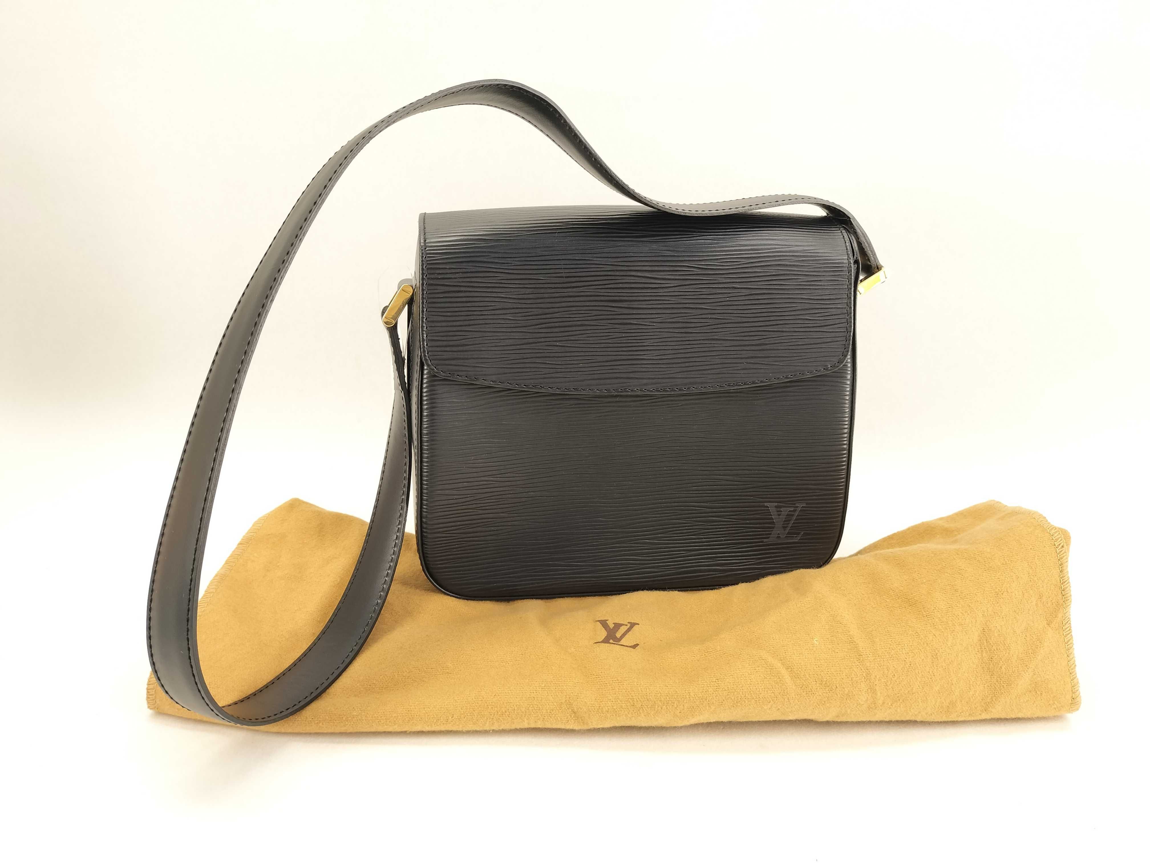 Epi M52207 Bussy Shoulder Bag (Noir)