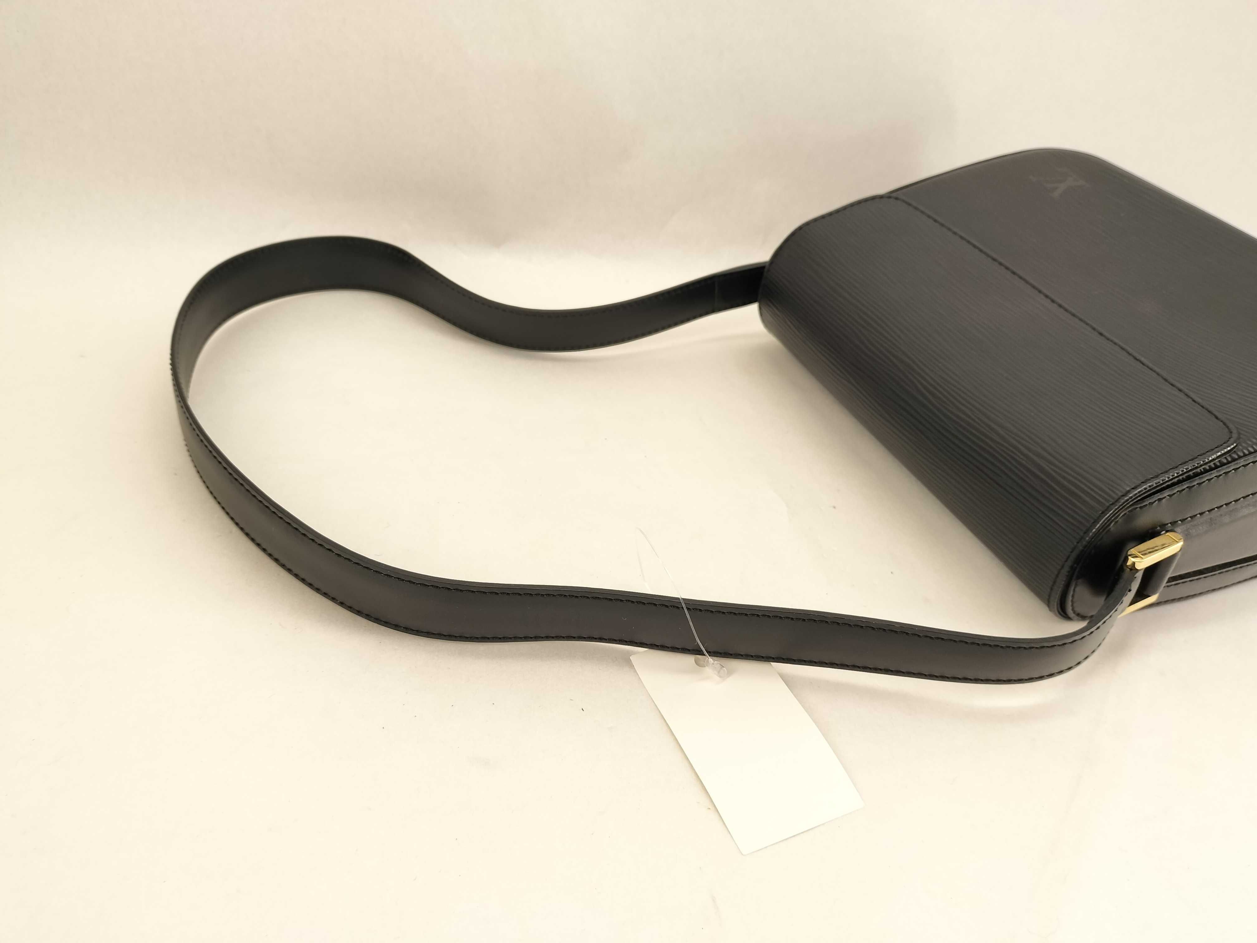 Epi M52207 Bussy Shoulder Bag (Noir) — view 3