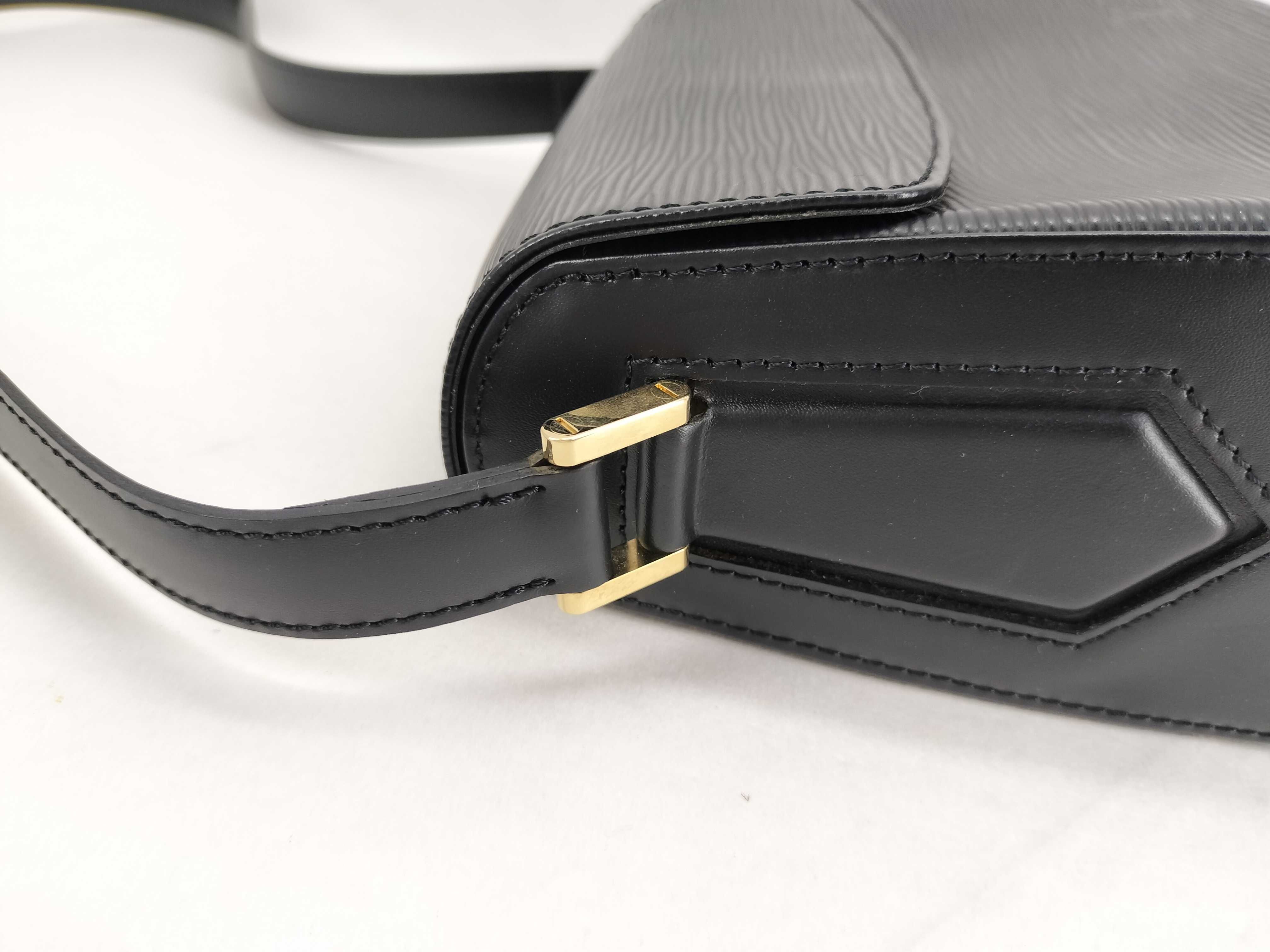 Epi M52207 Bussy Shoulder Bag (Noir) — view 5