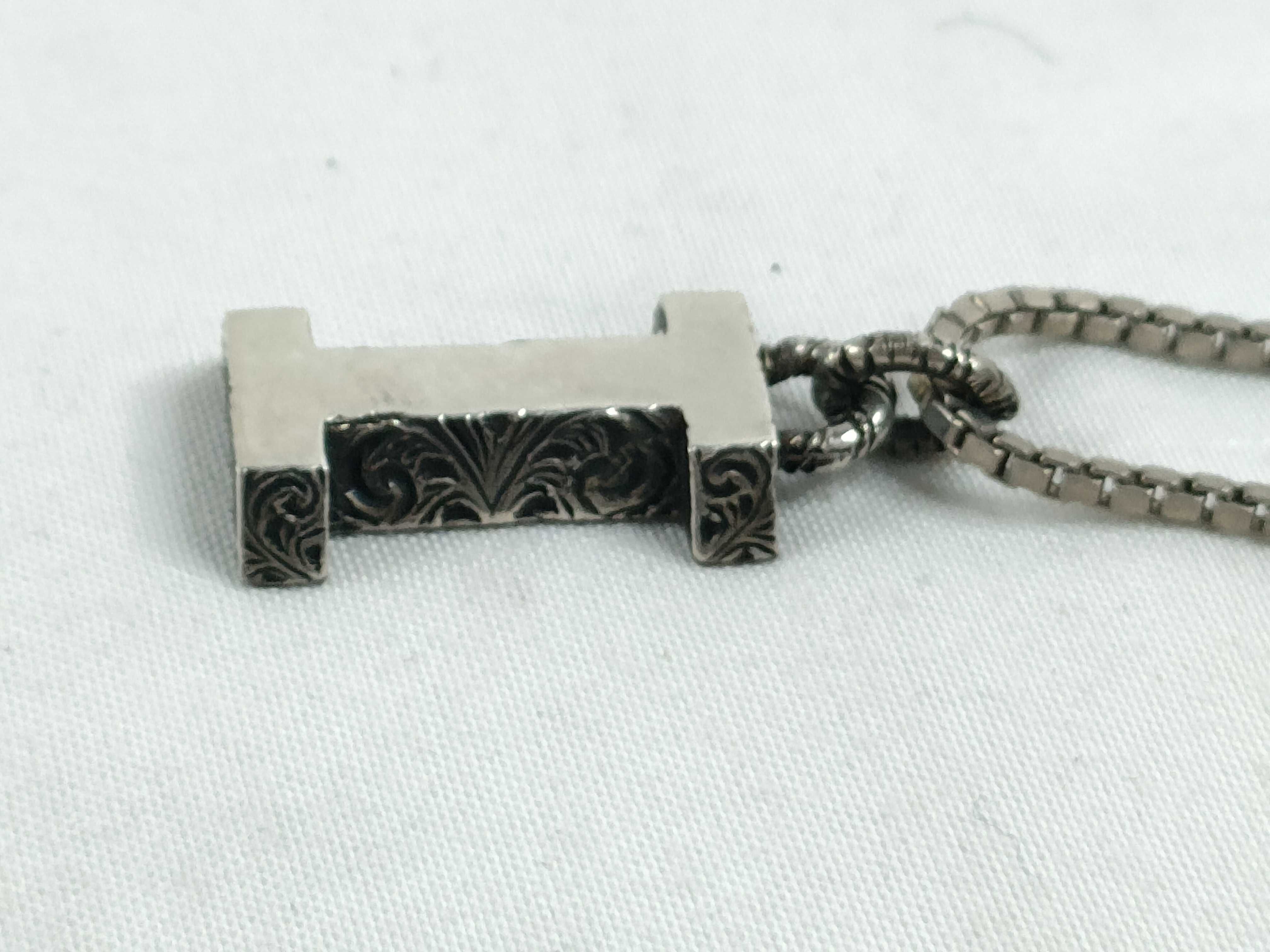 Initial Necklace Arabesque Necklace — view 3