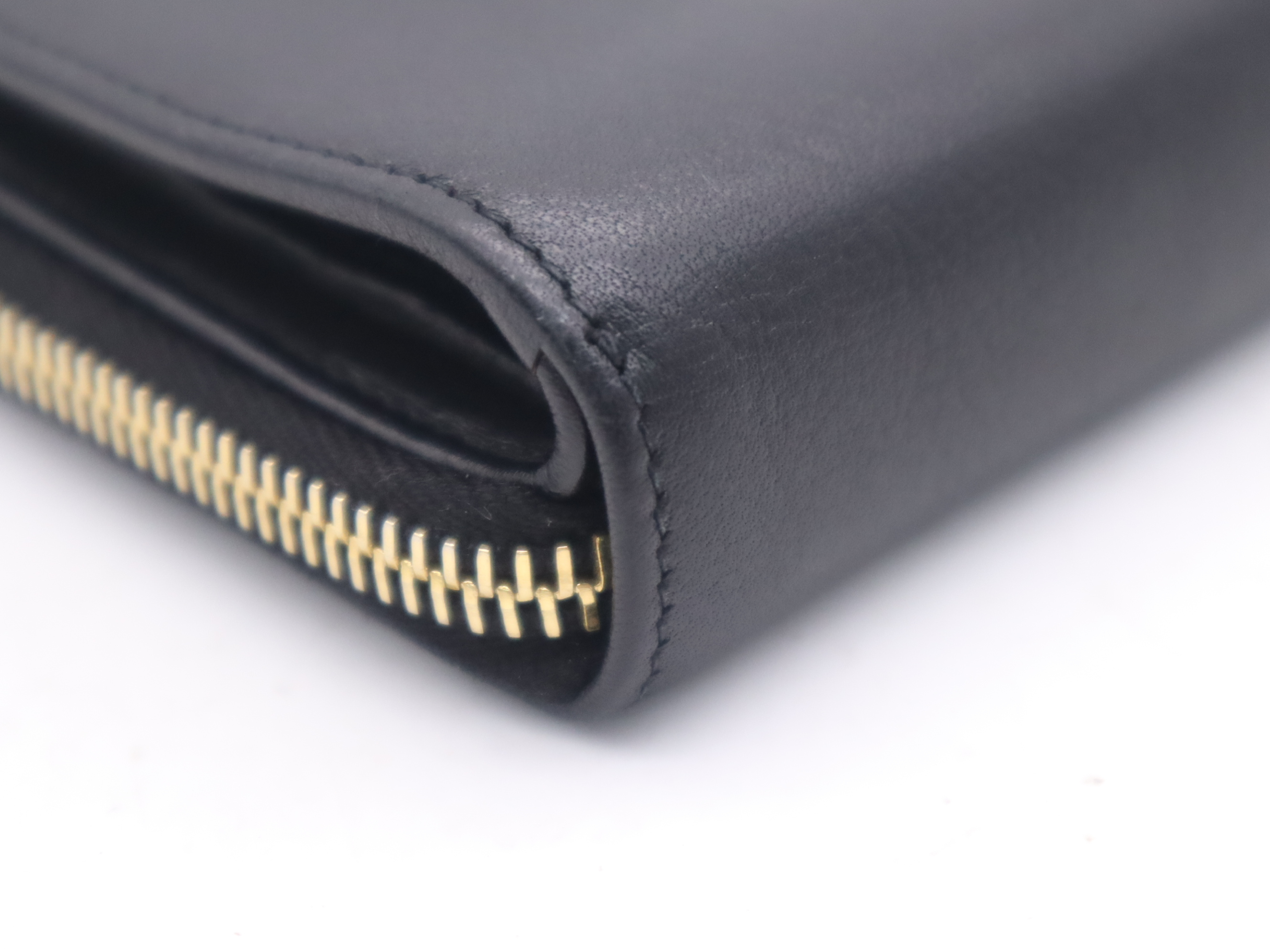Leather YSL Logo Round Zip Compact Wallet, Black with Gold Hardware, Comes with Box. — view 7