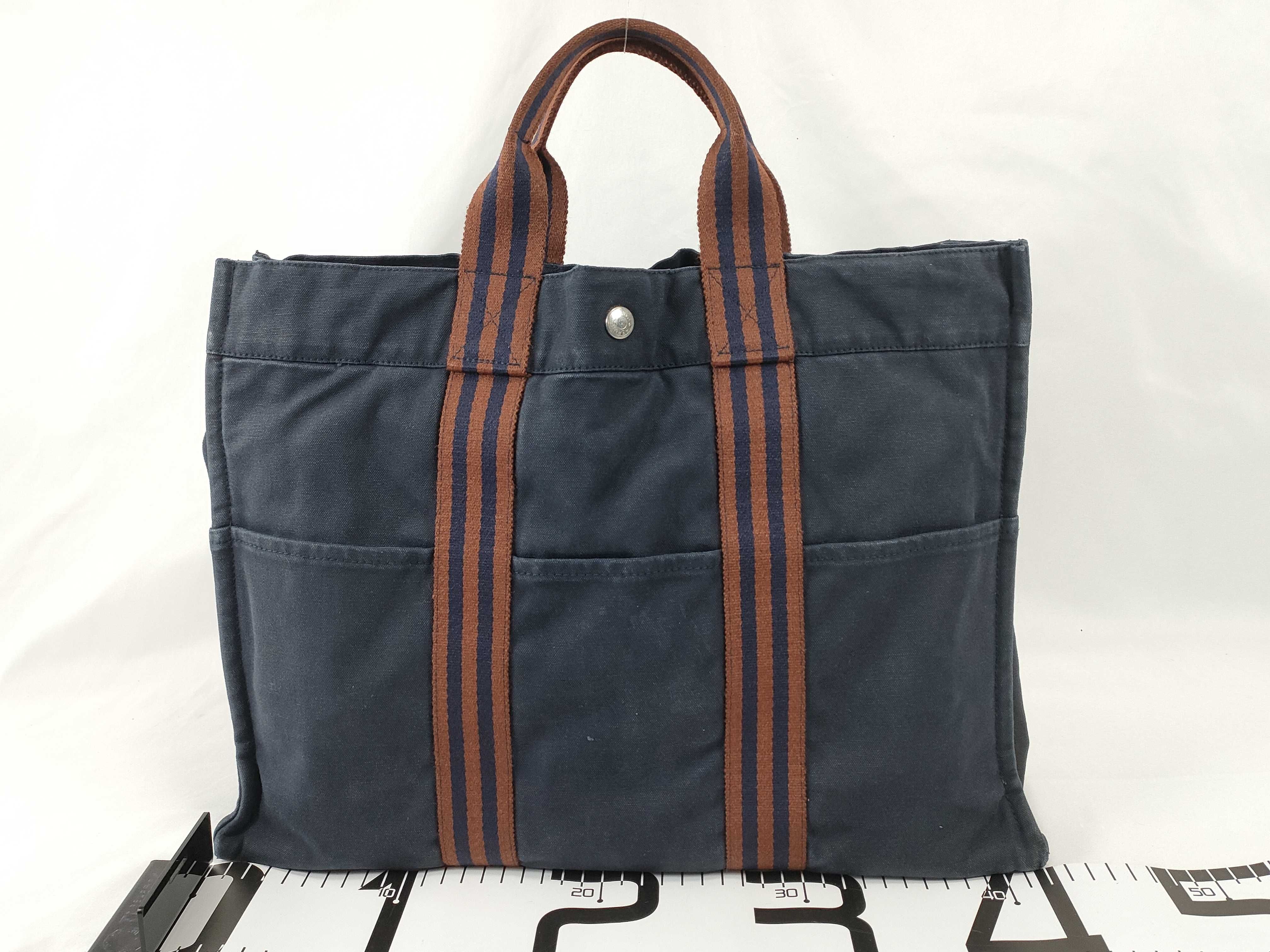 Fool toe MM tote bag — view 2