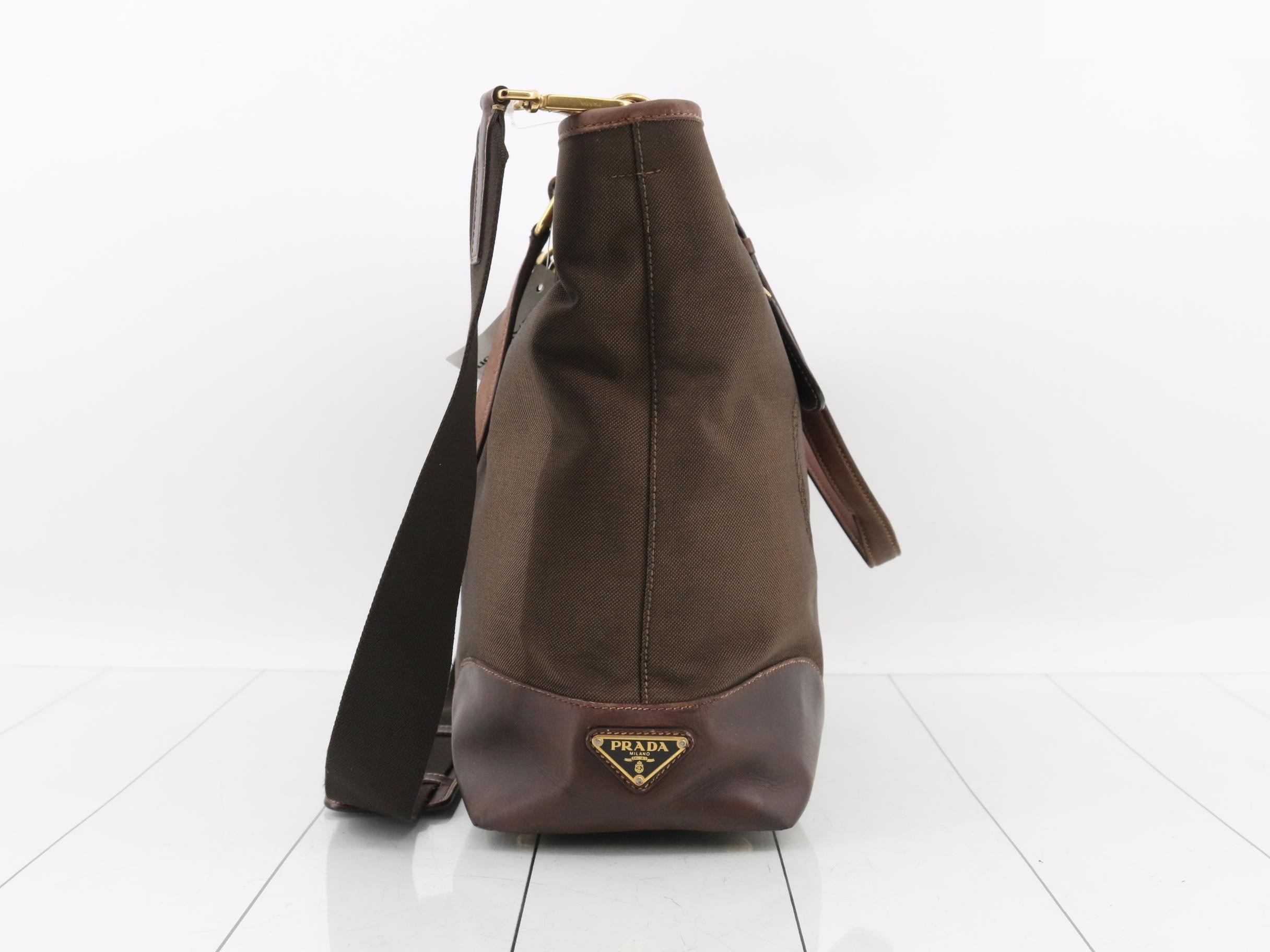 Canvas and leather tote bag with straps — view 4