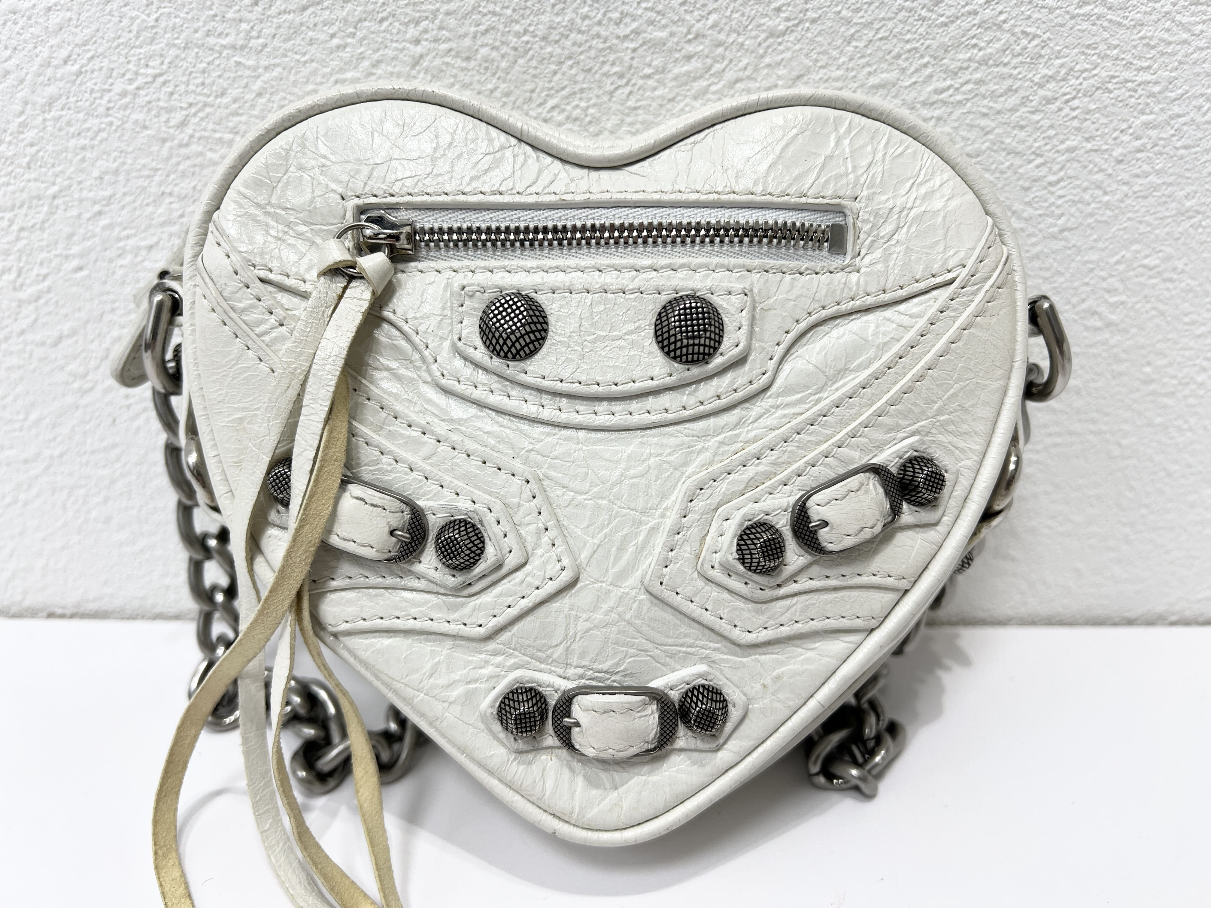 Lucagol Heart Leather Chain Shoulder Bag — view 2