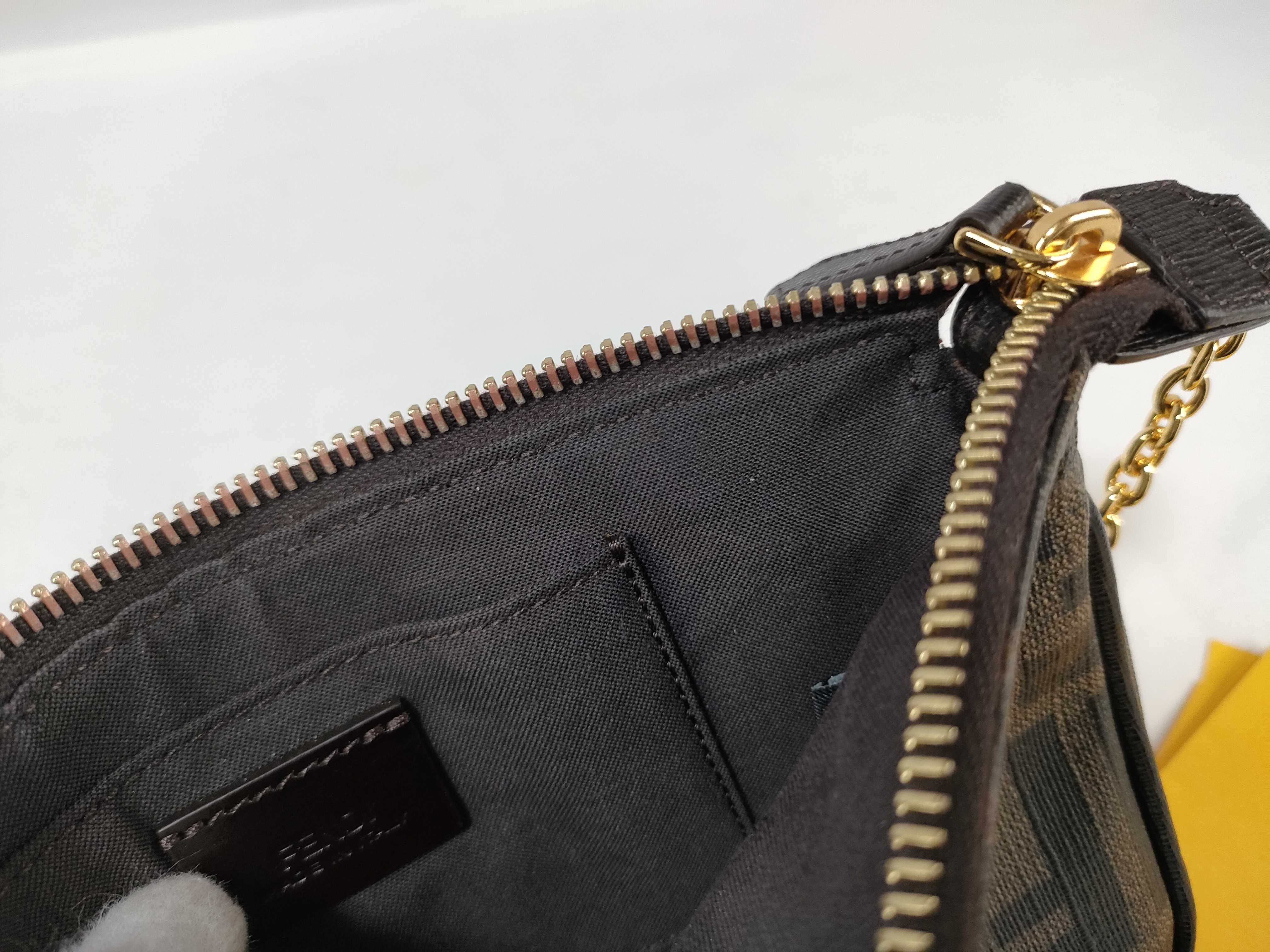 Zucca pattern Fendi PVC Zucca chain pouch — view 13
