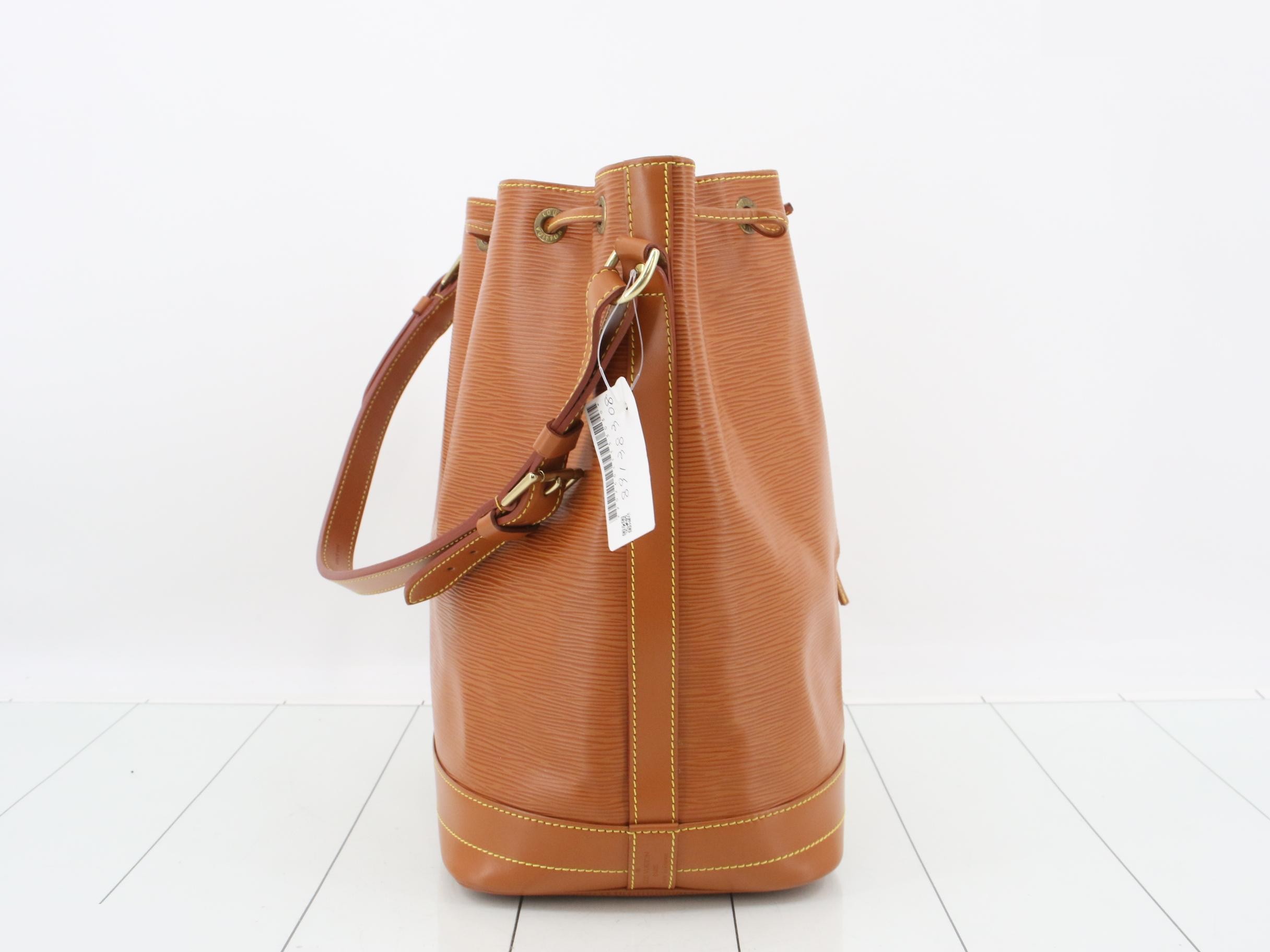 Epi Petit Noe Shoulder Bag/Bucket Bag, Brown, Gold Hardware — view 4