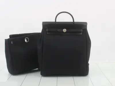 Ailebag Ad Shoulder Bag
