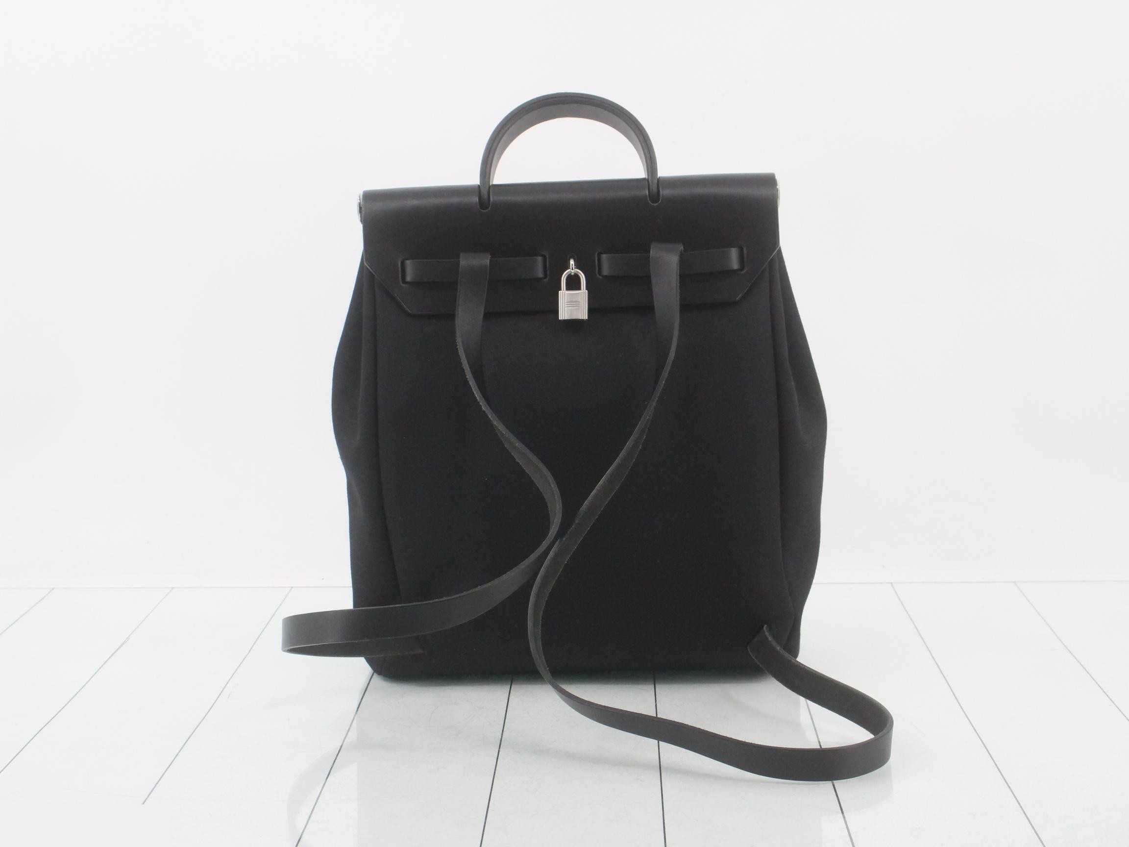 Ailebag Ad Shoulder Bag — view 2