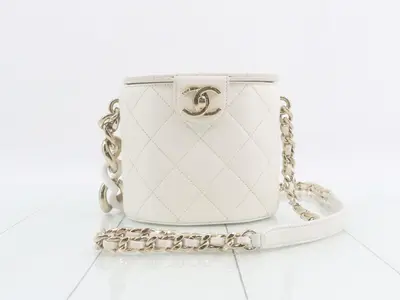 Vanity Shoulder Bag