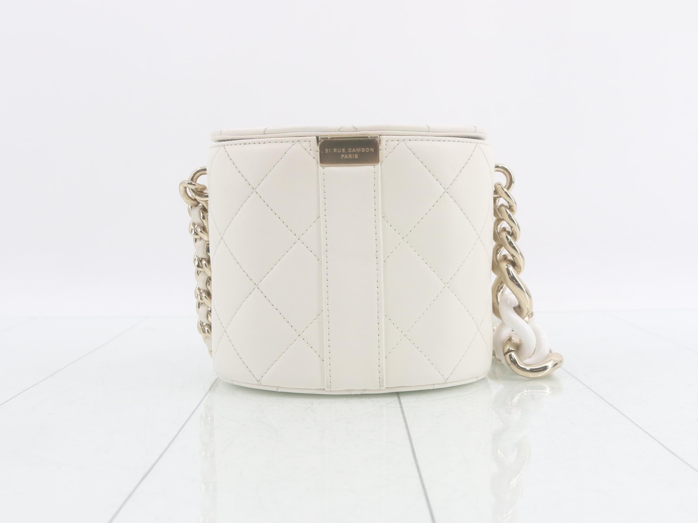 Vanity Shoulder Bag — view 2