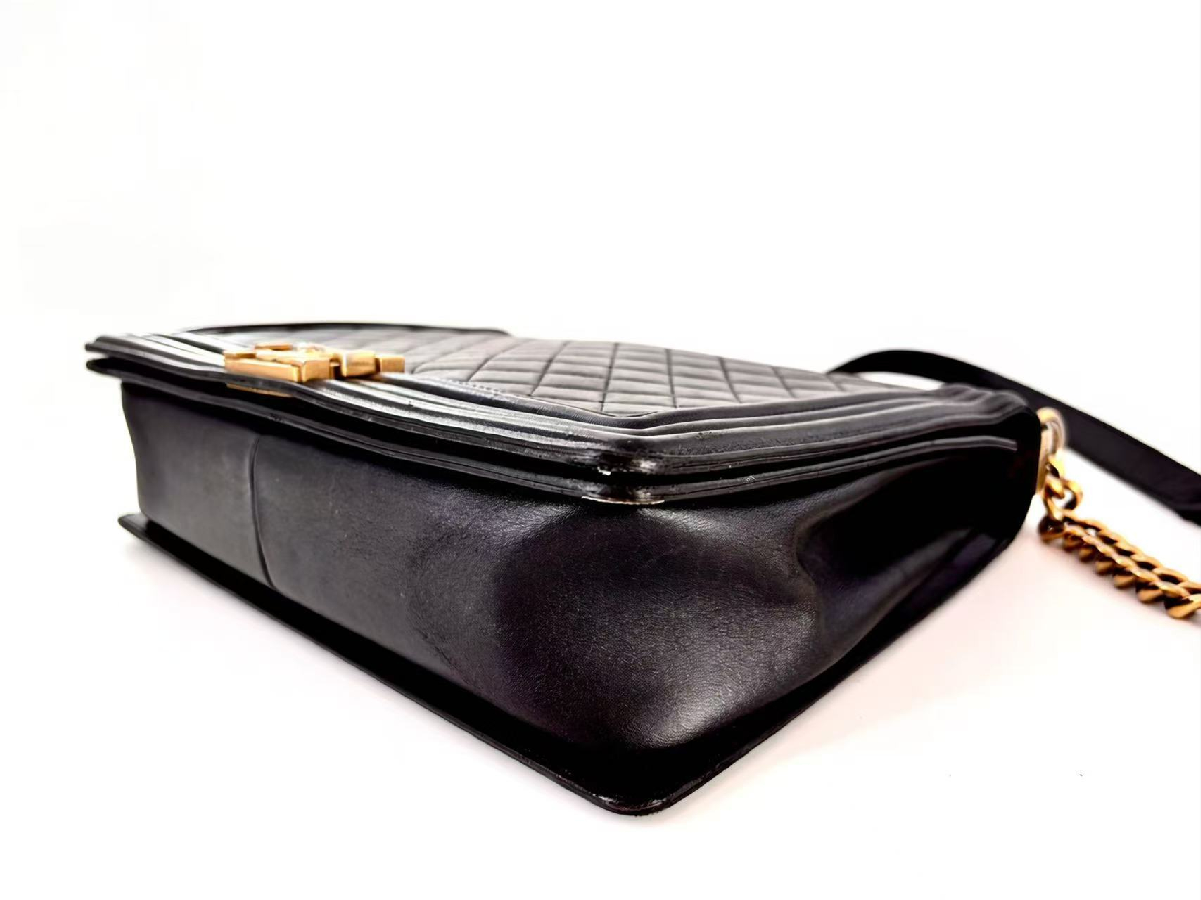 Boy Chanel Black Shoulder Bag — view 7