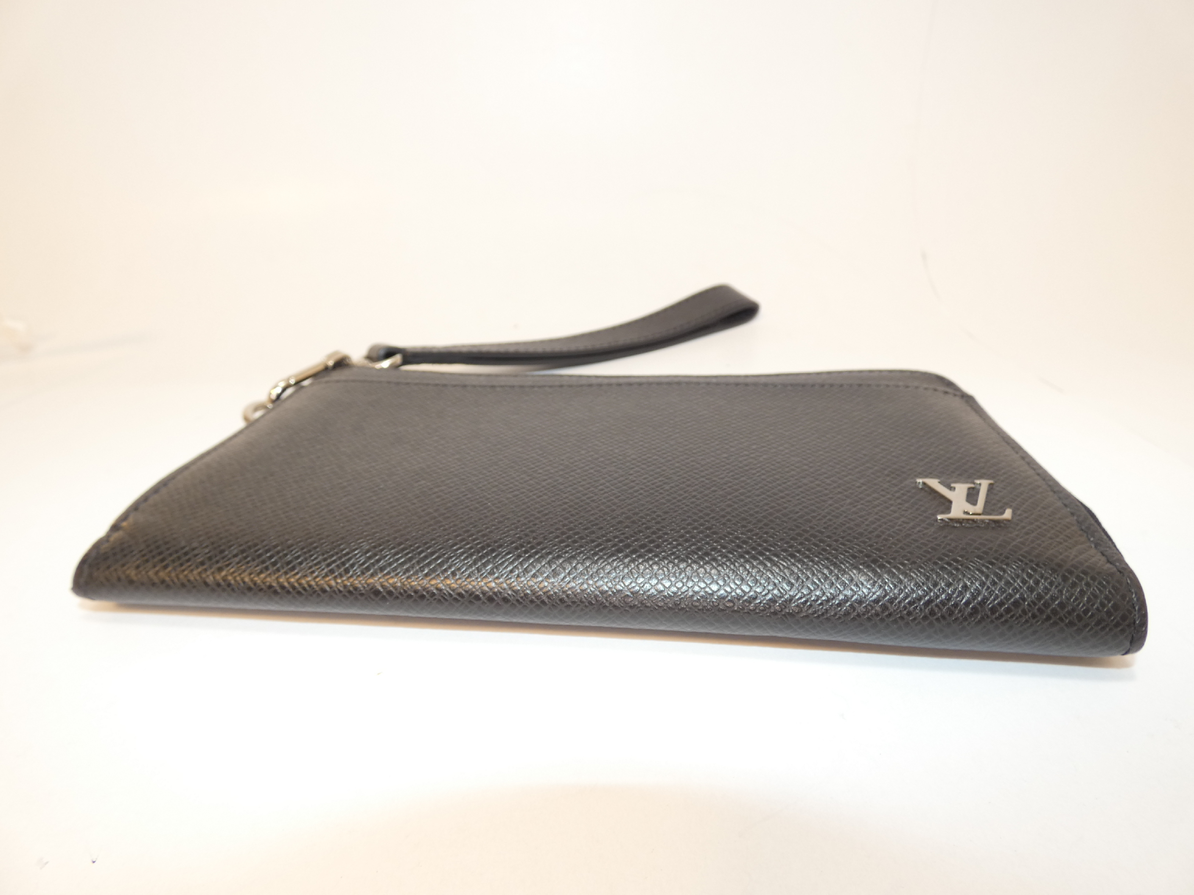 Dragonne Taiga Noir L-shaped zip long wallet — view 4