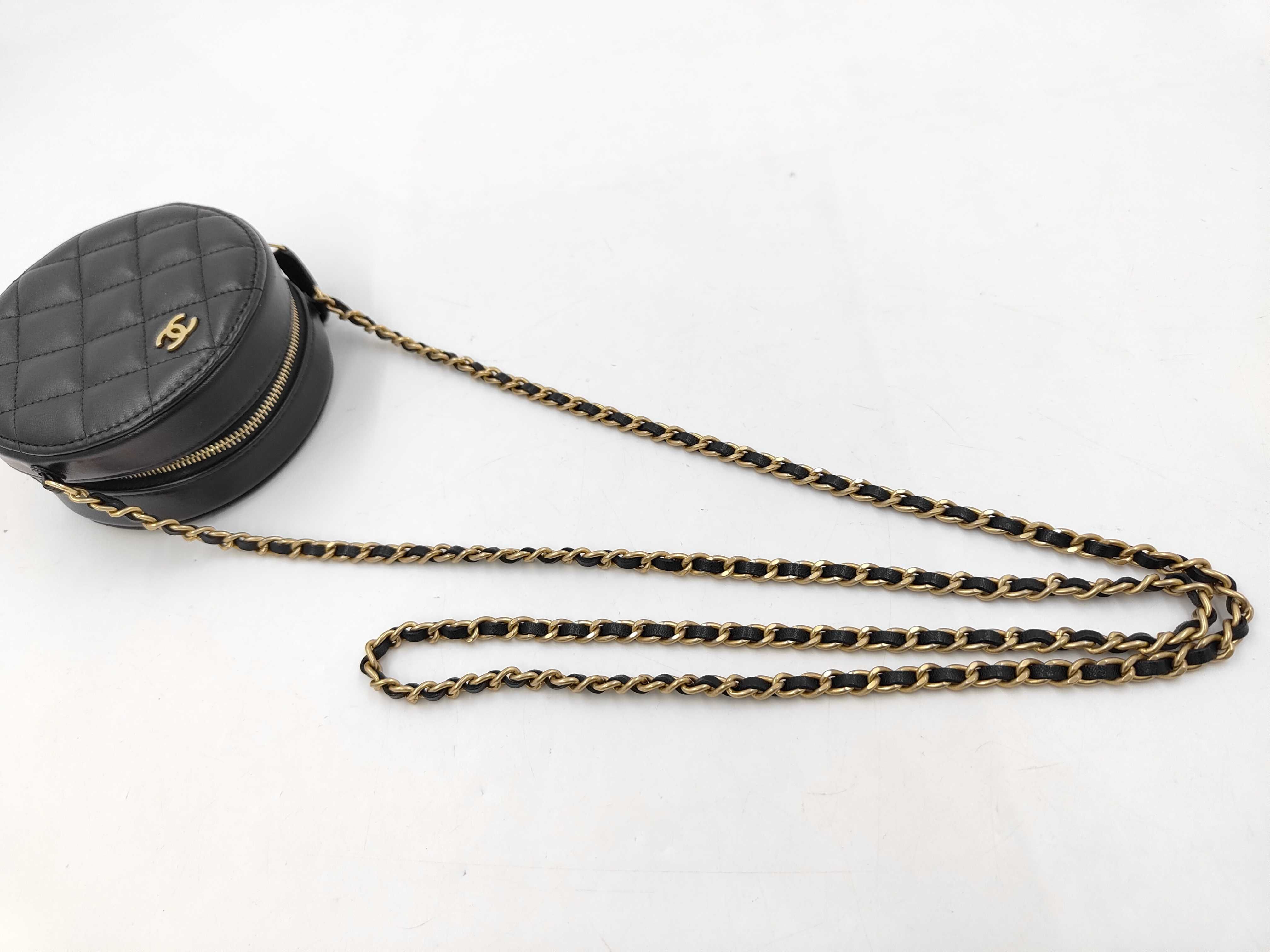 Chain Shoulder Bag — view 4