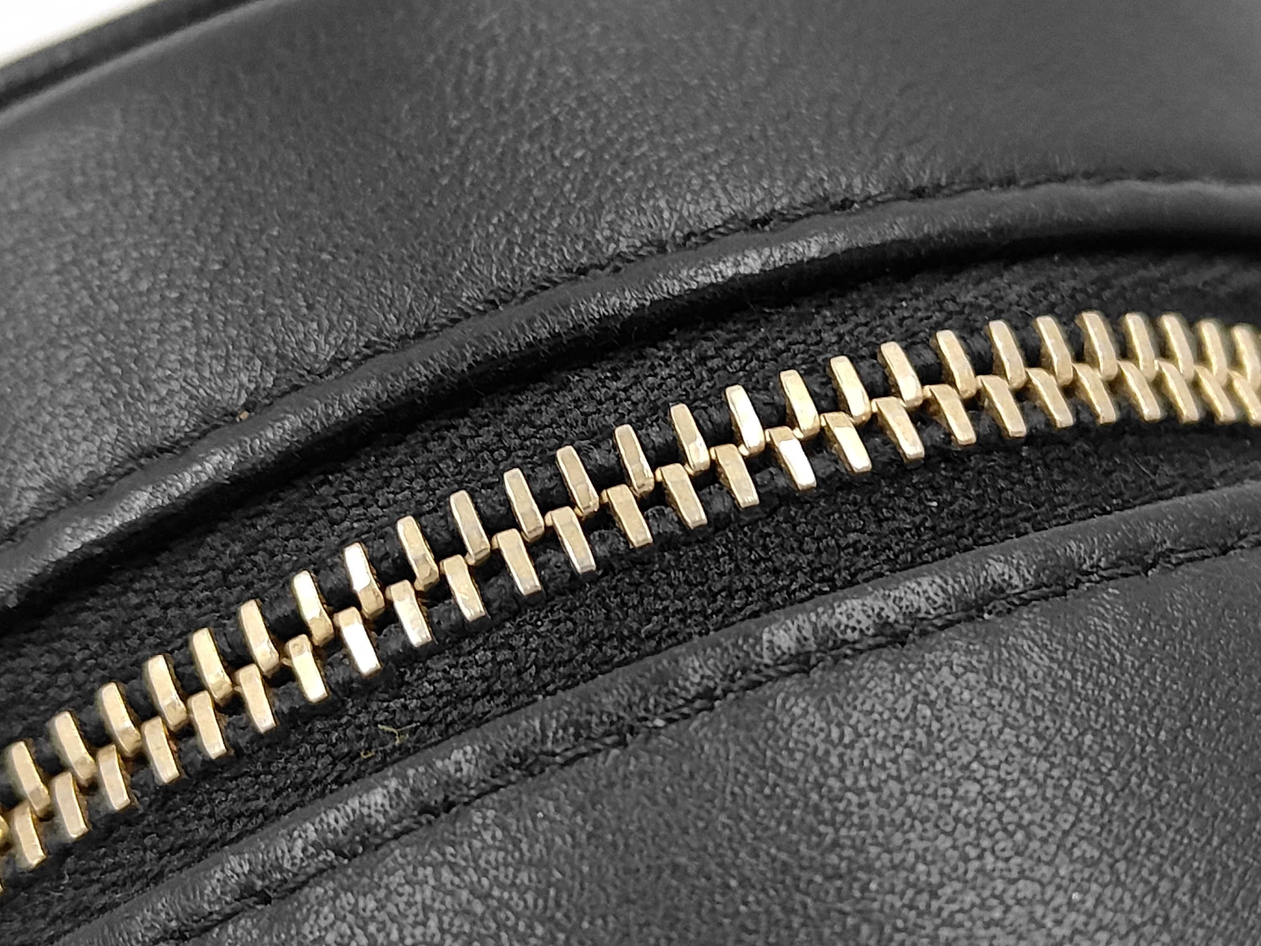 Chain Shoulder Bag — view 8