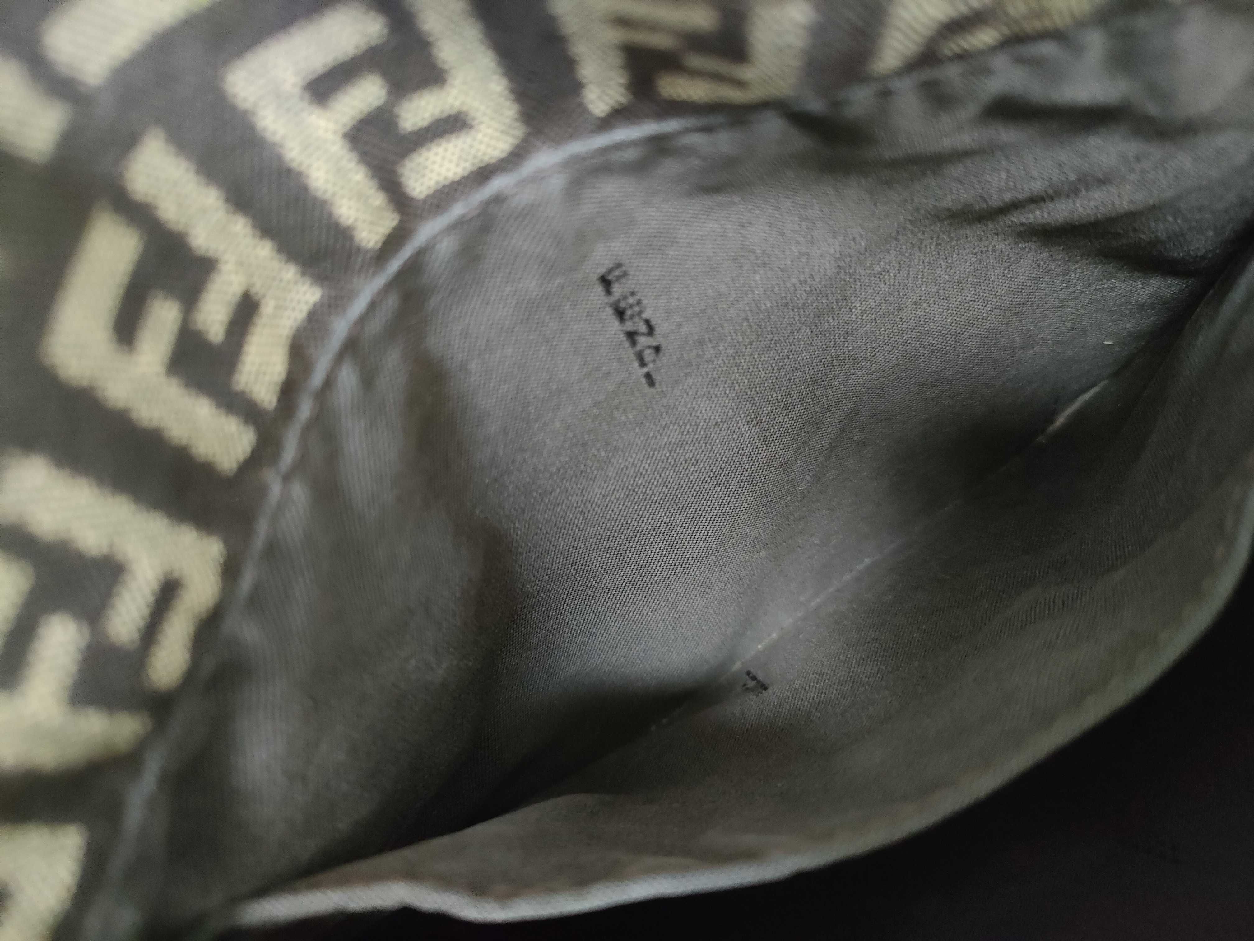 Zucca pattern Fendi Mamma Bucket shoulder bag, no wear on edges, no tears. — view 12