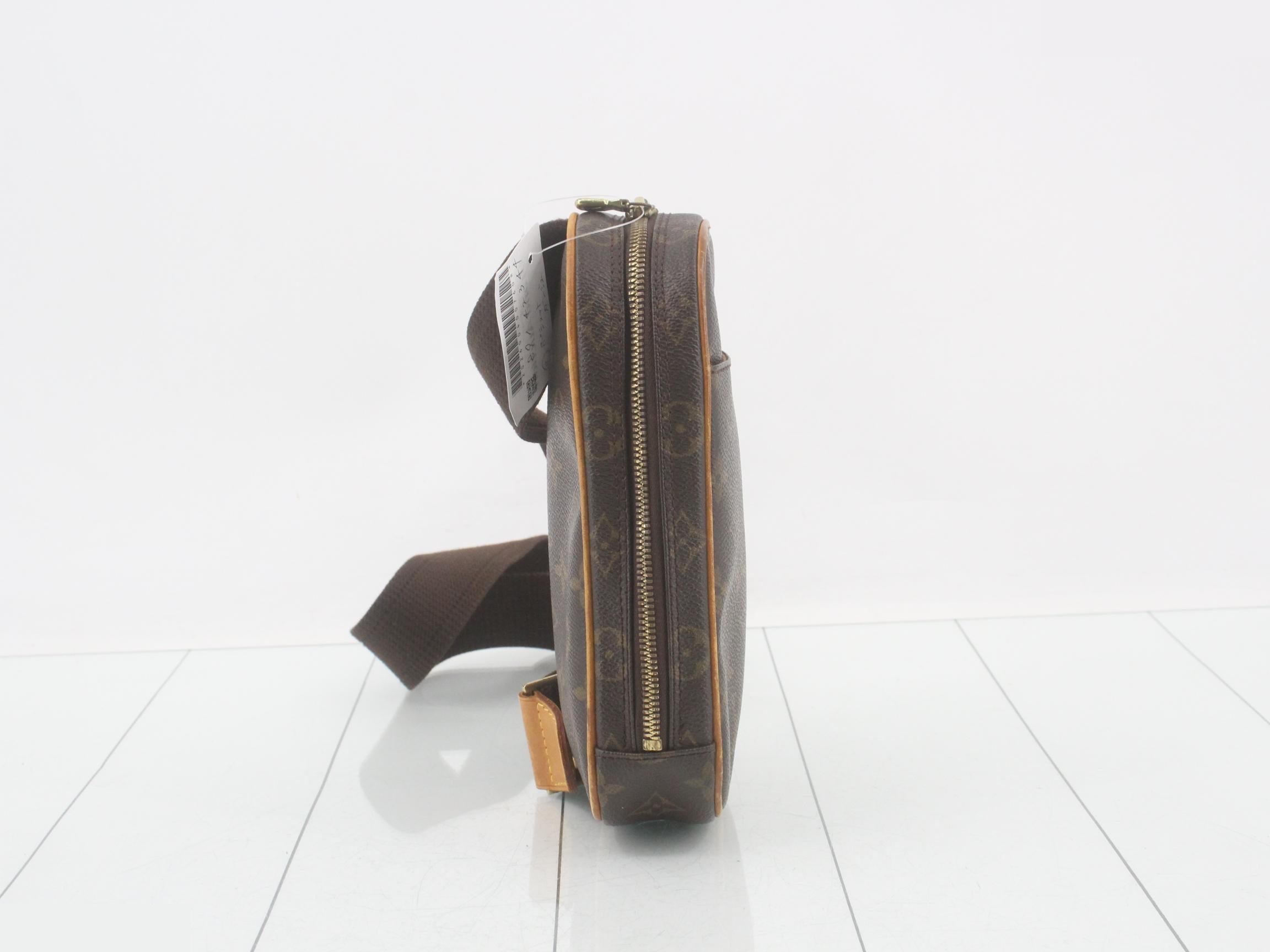 Pochette Gange — view 4
