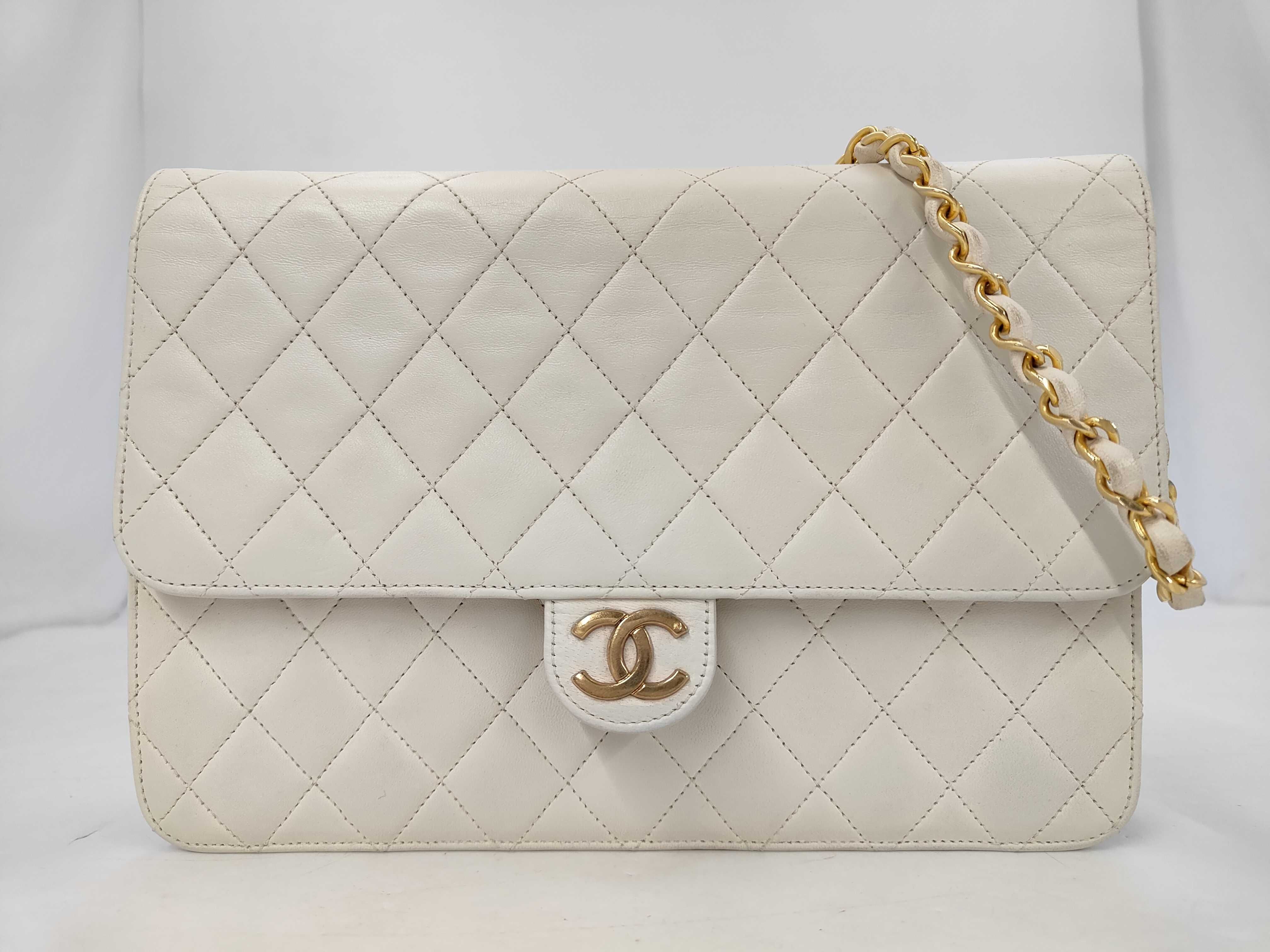 Matelassé Chain Shoulder Bag, Lambskin, White and Gold