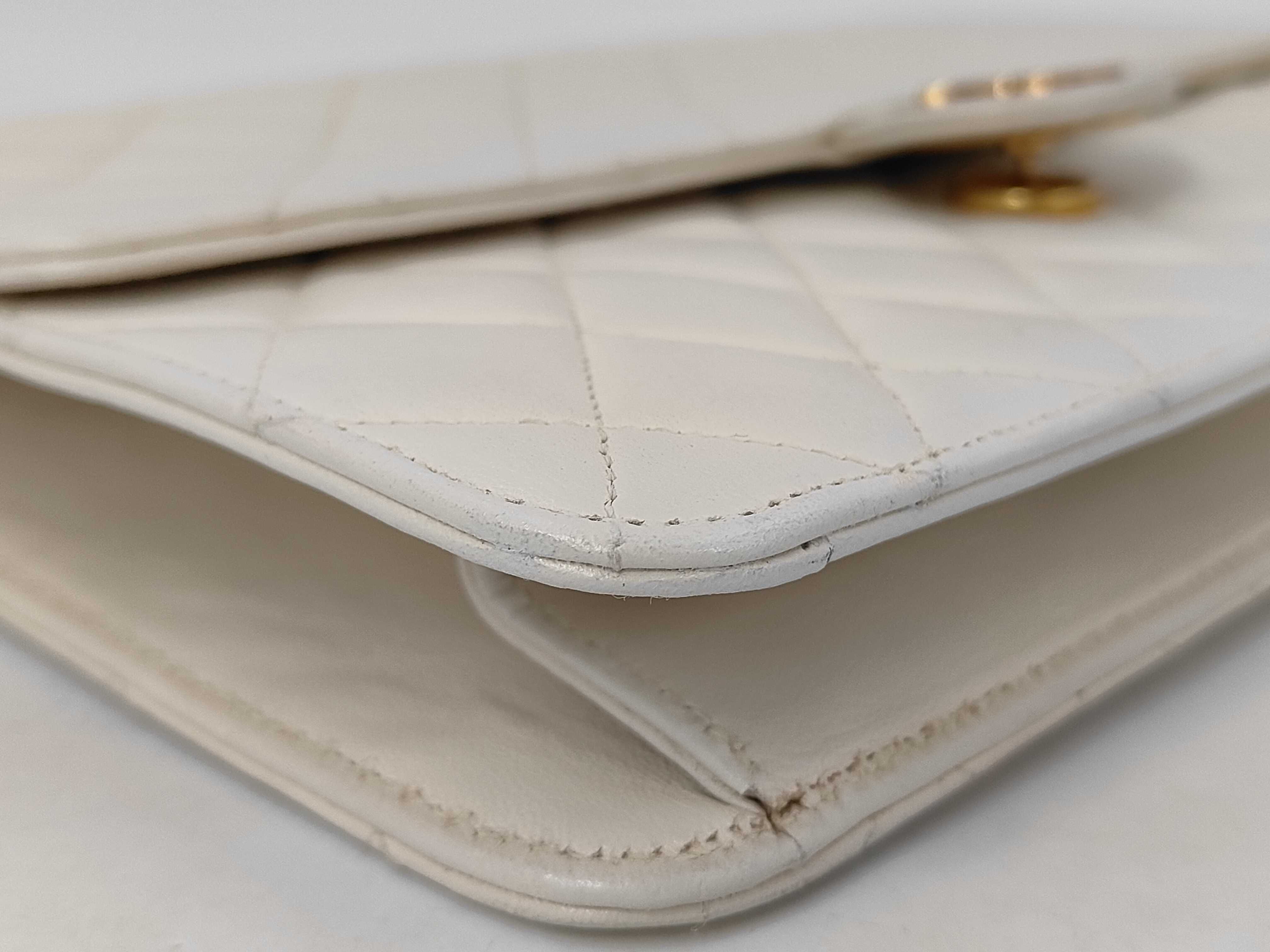 Matelassé Chain Shoulder Bag, Lambskin, White and Gold — view 6
